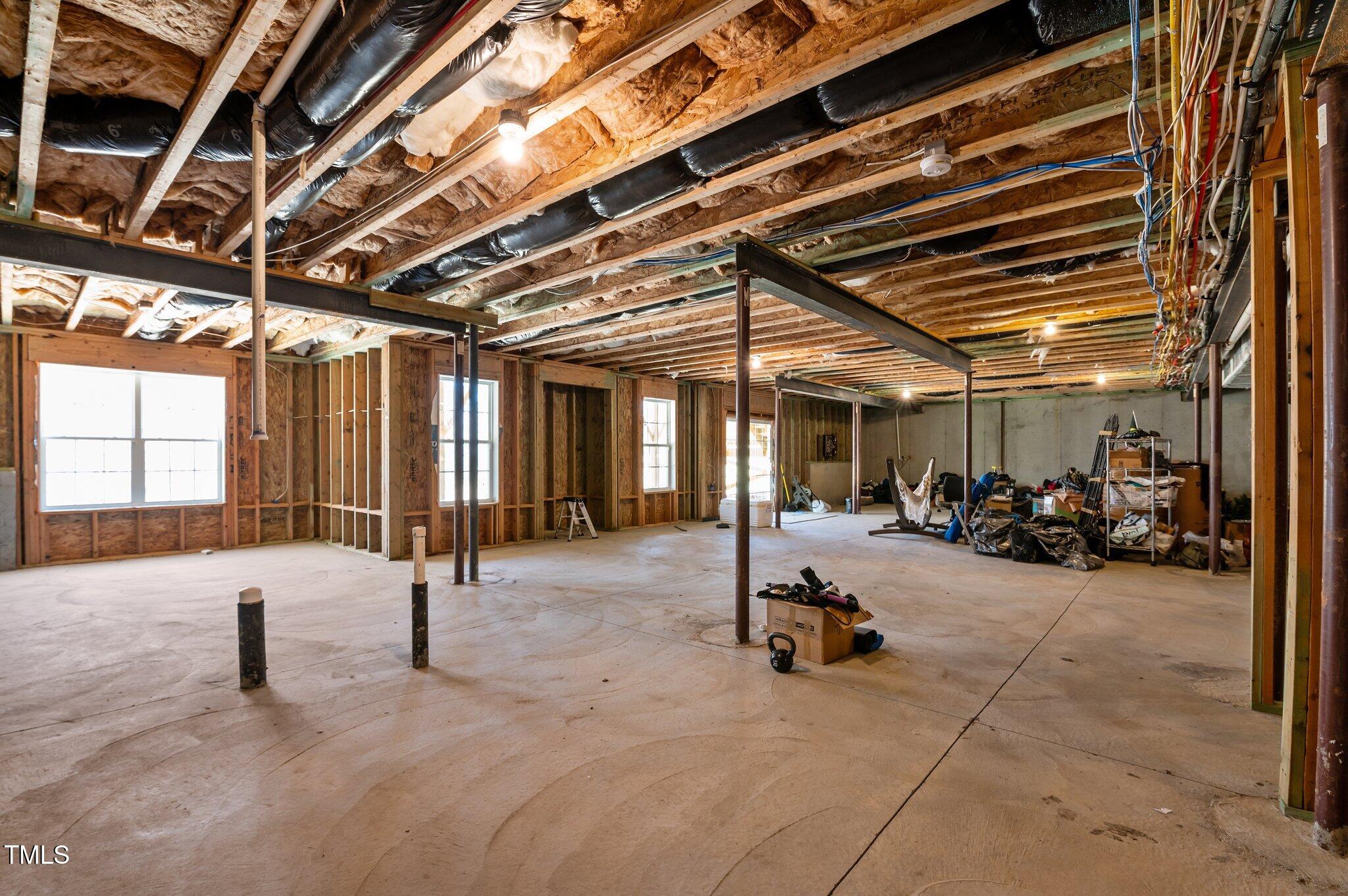 main property photo 59