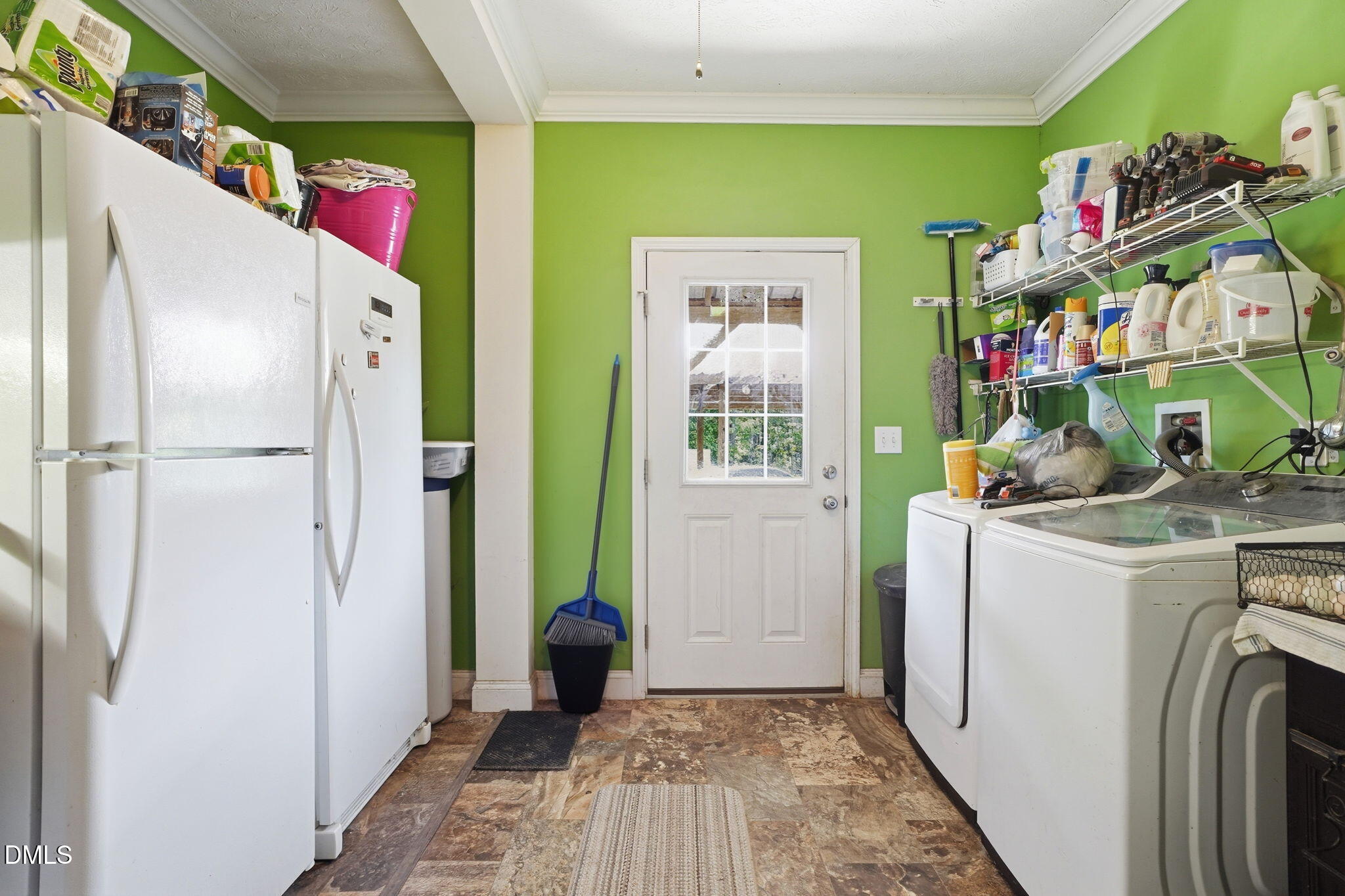 main property photo 45