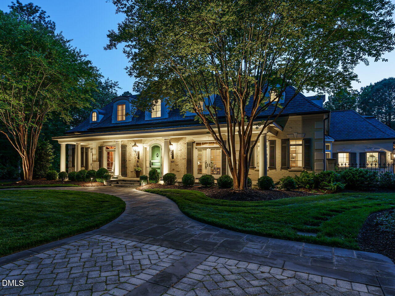 main property photo 4