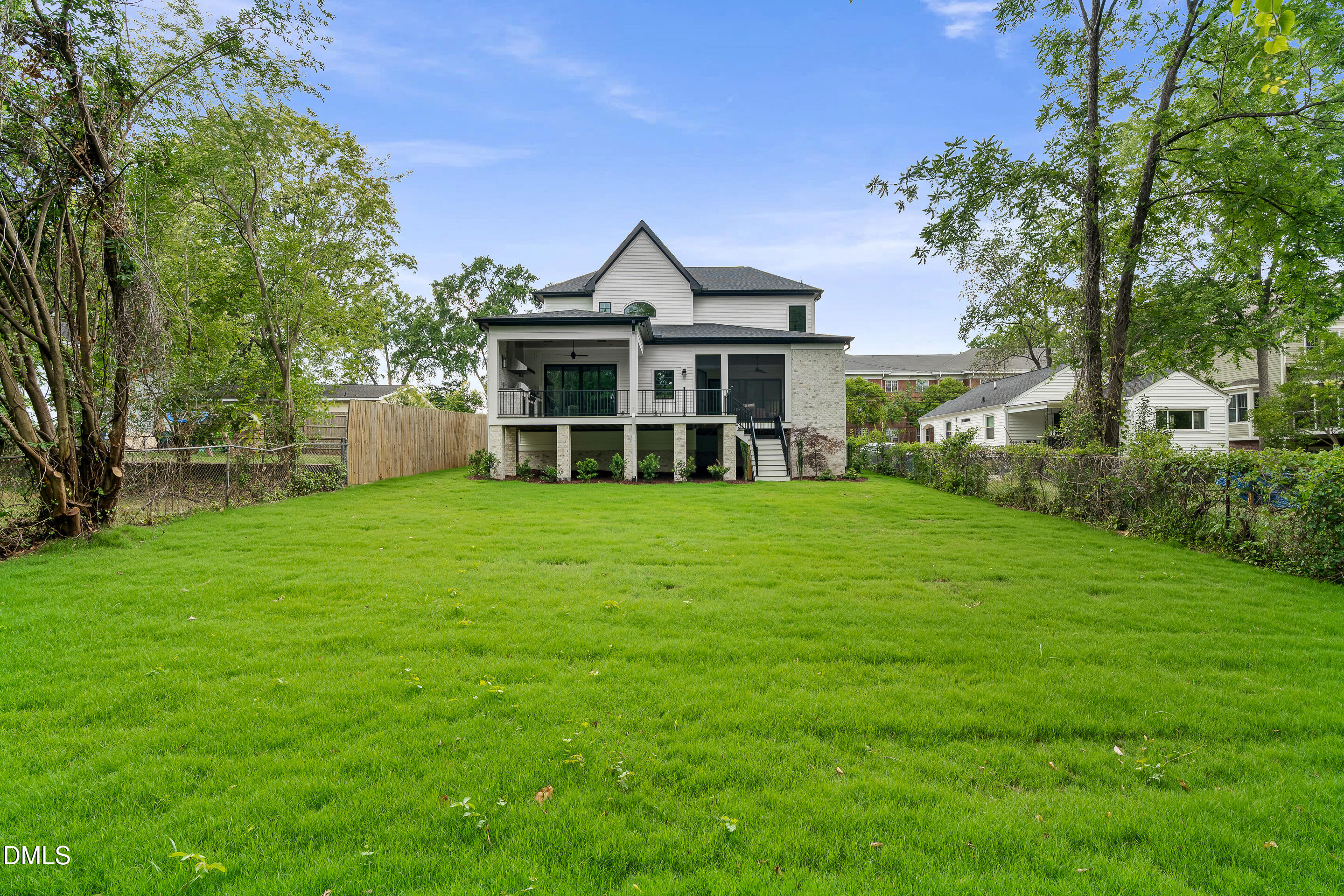 main property photo 59