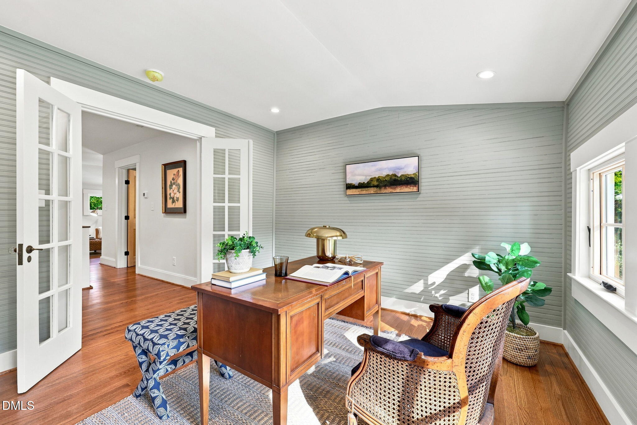 main property photo 44