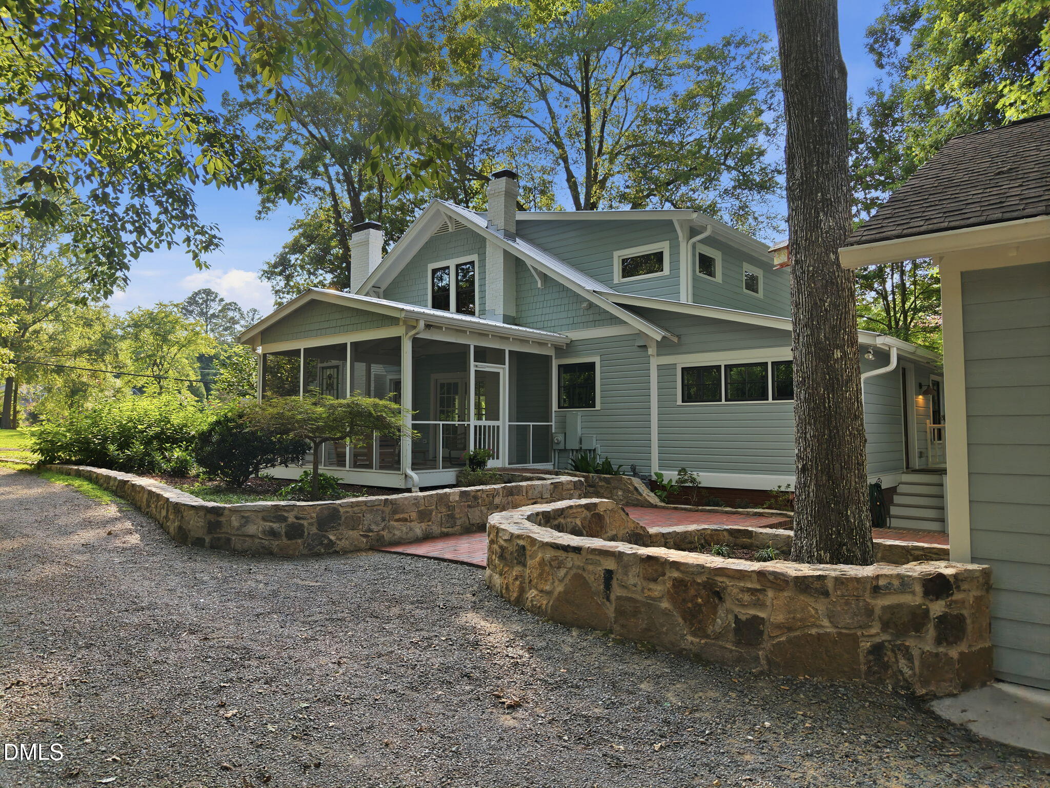 main property photo 46
