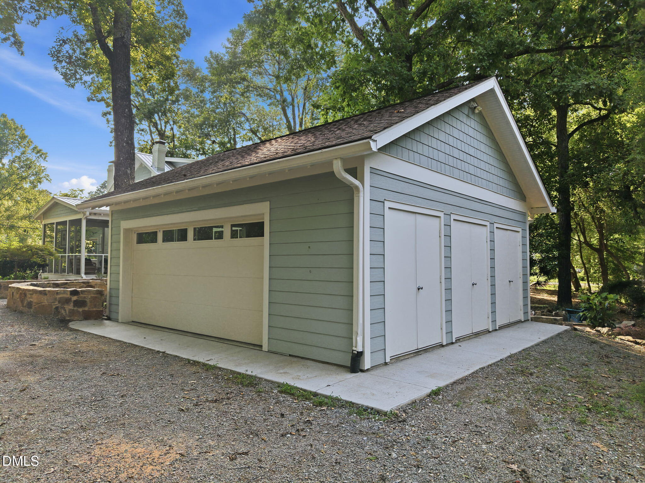 main property photo 48