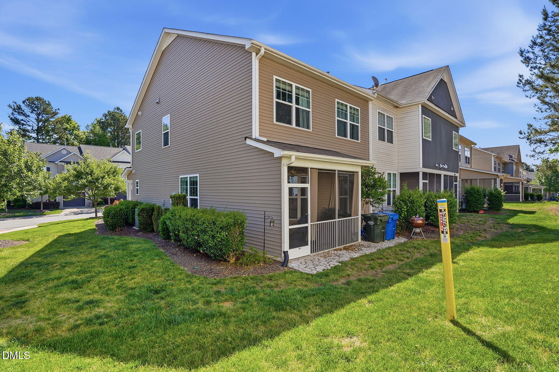 main property photo 25