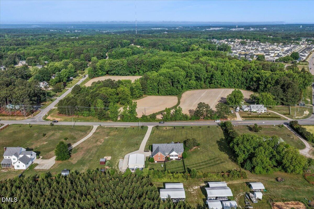 main property photo 48