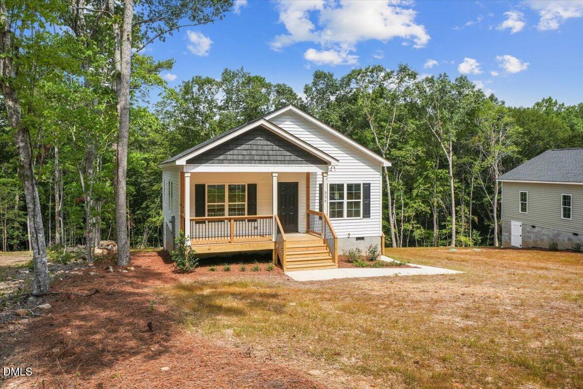 main property photo 21