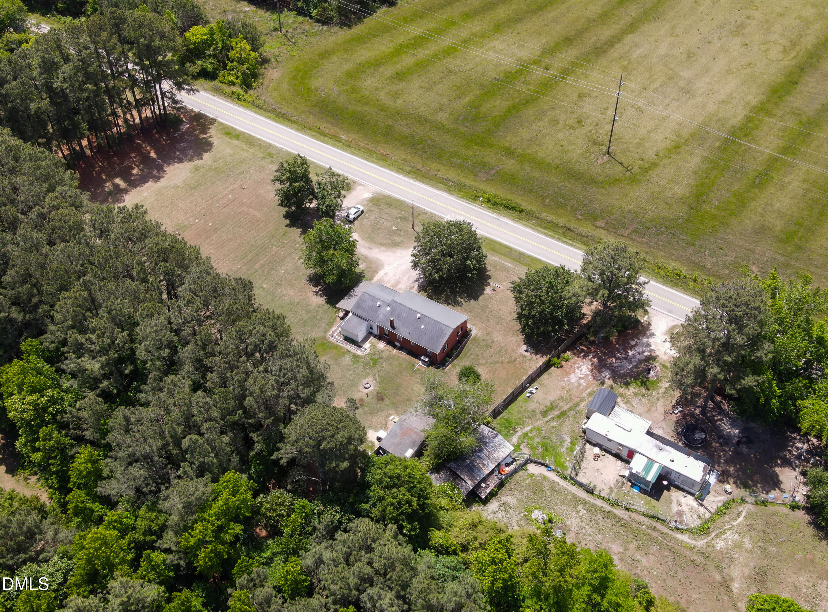 main property photo 38