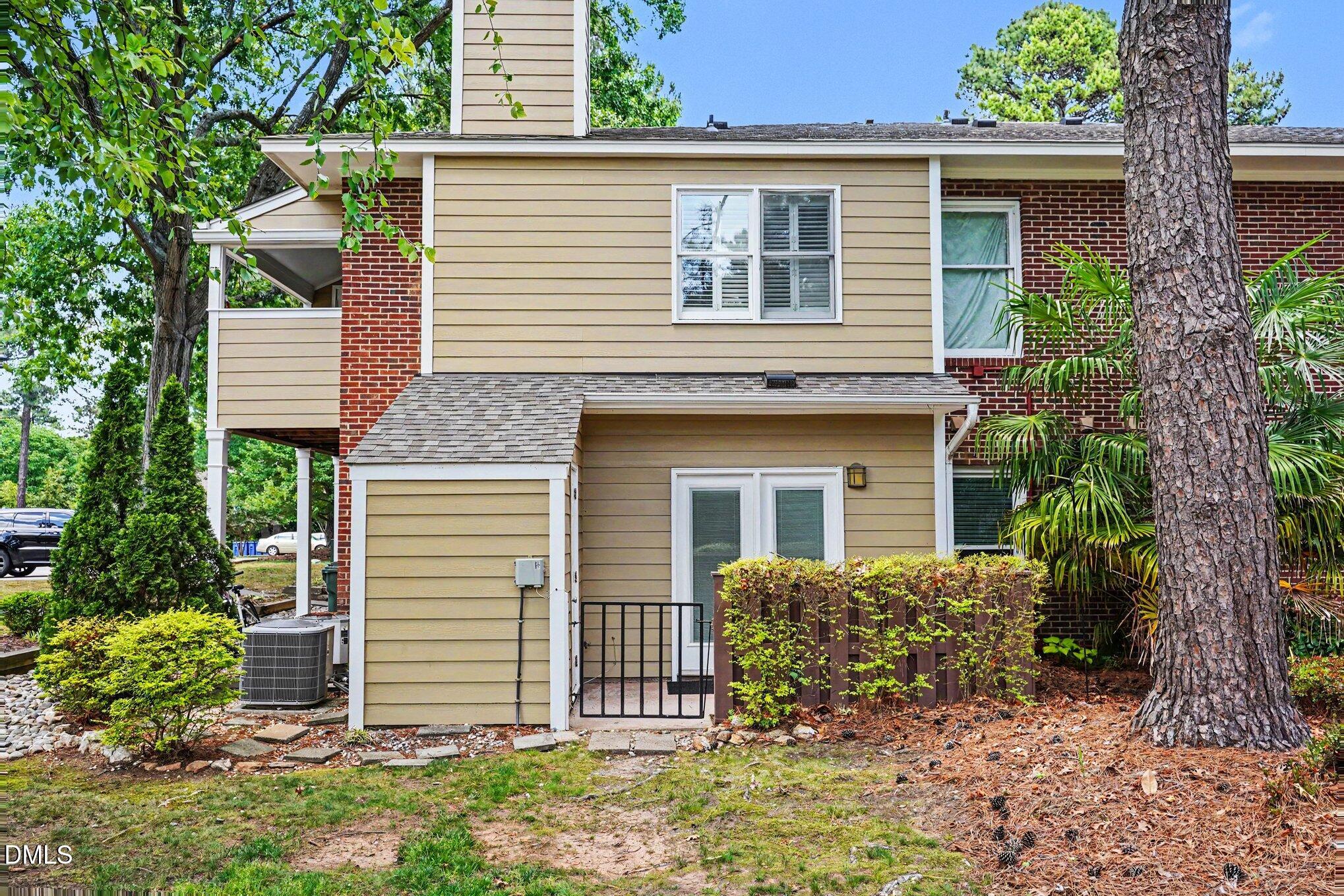 main property photo 16