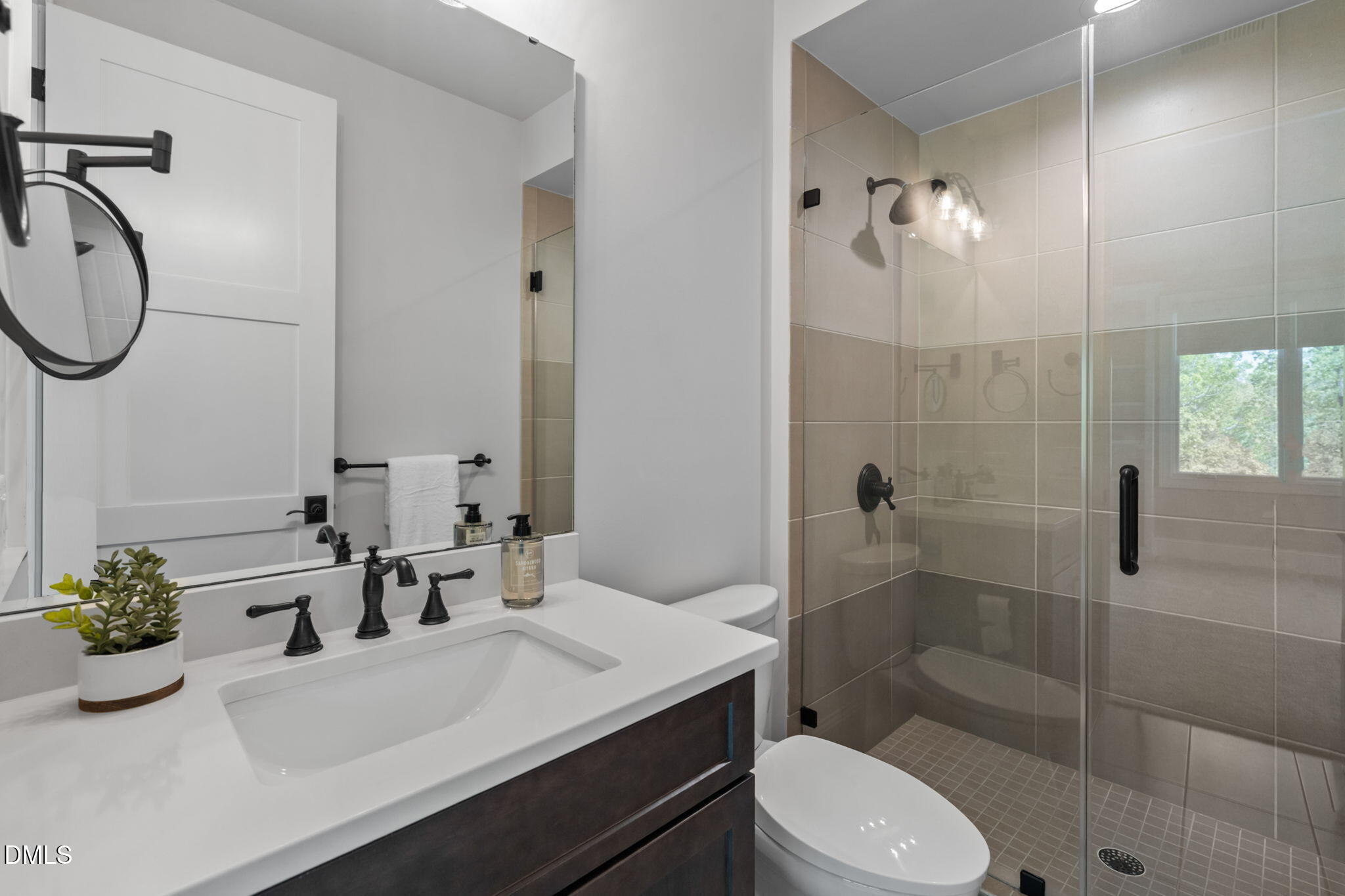 main property photo 68
