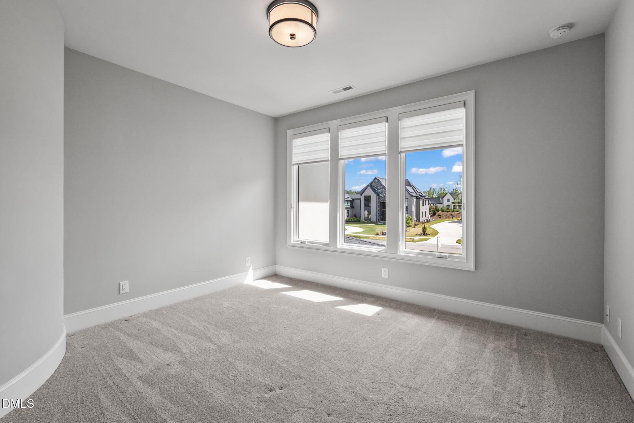 main property photo 71