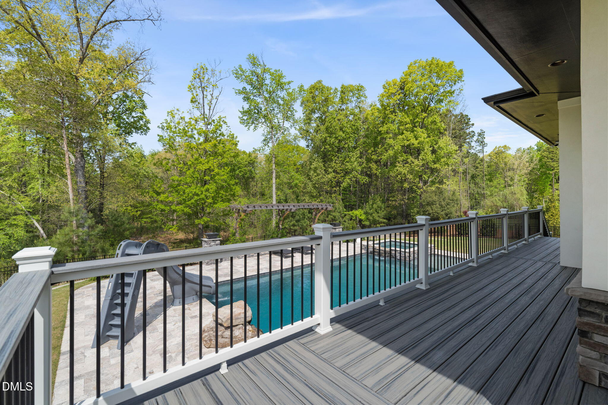 main property photo 77