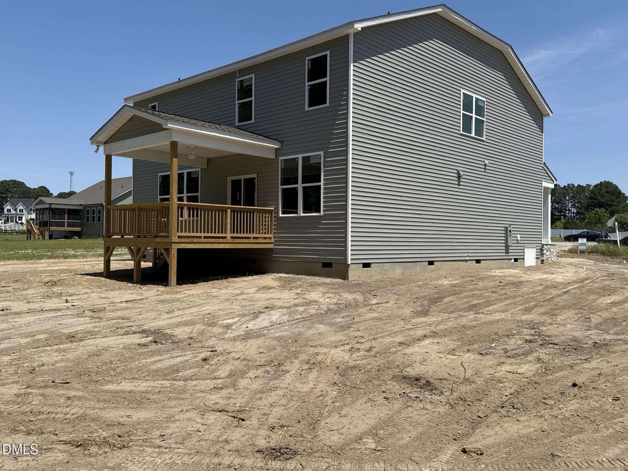 main property photo 7