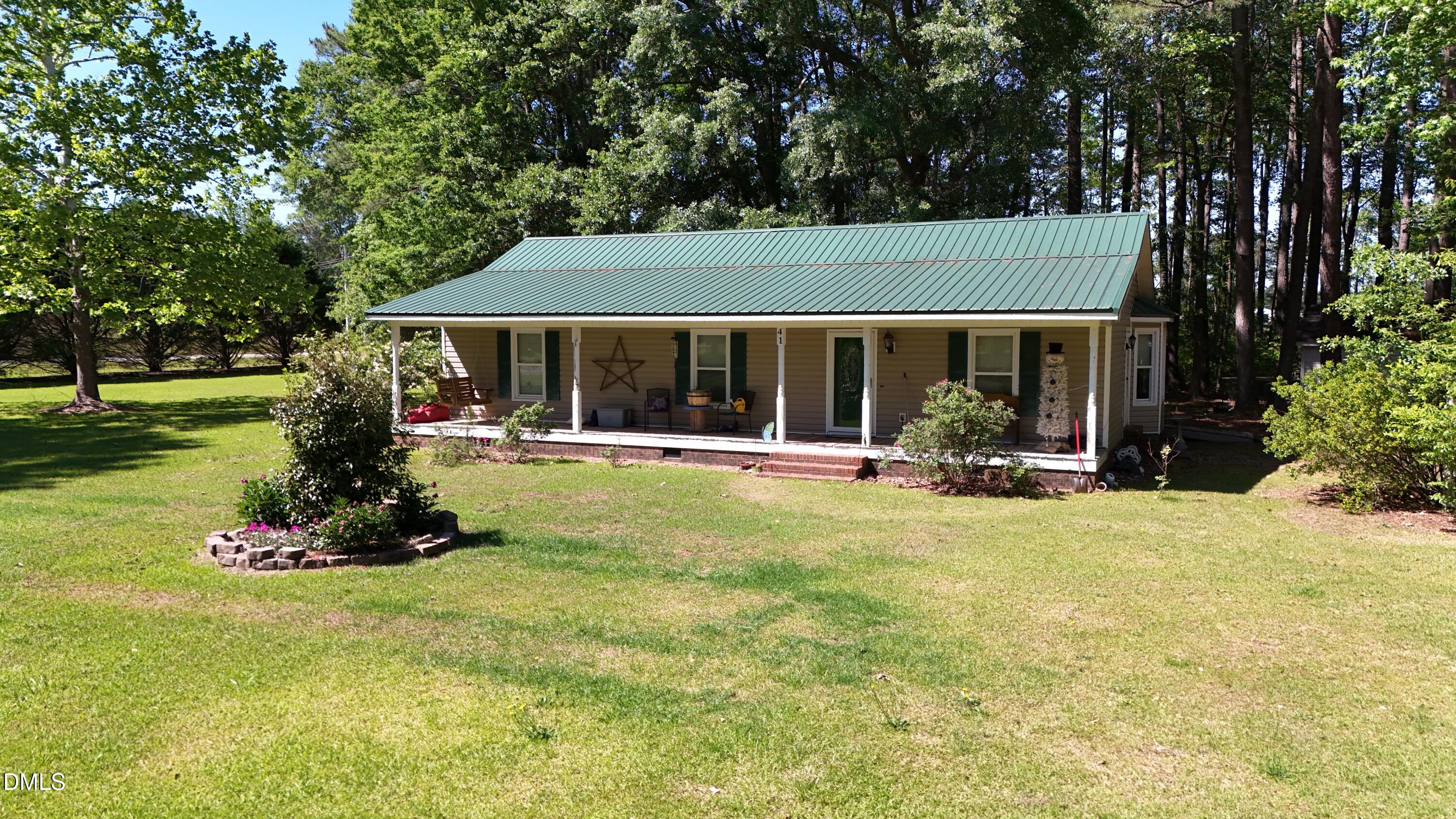 main property photo 24