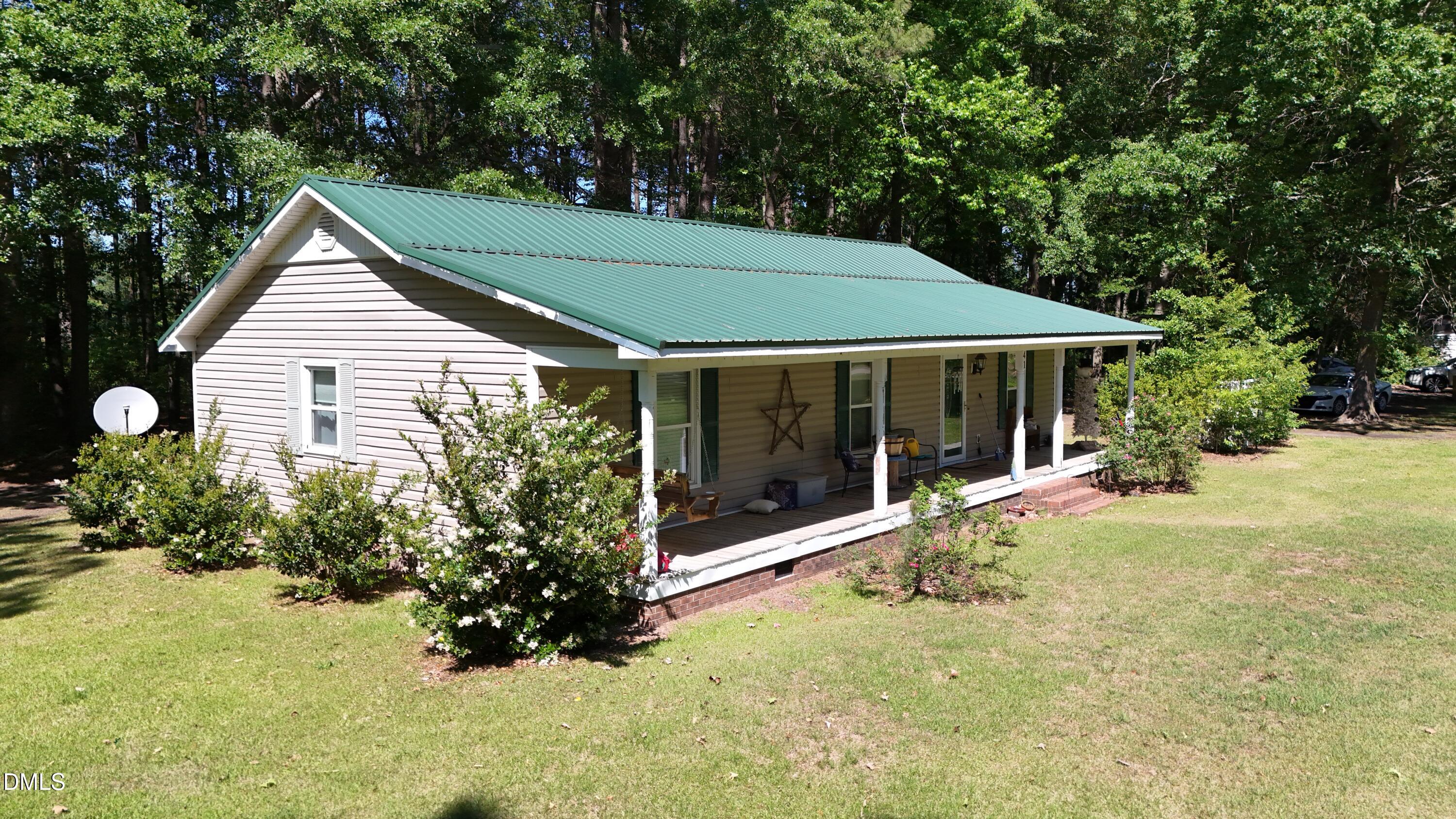 main property photo 27