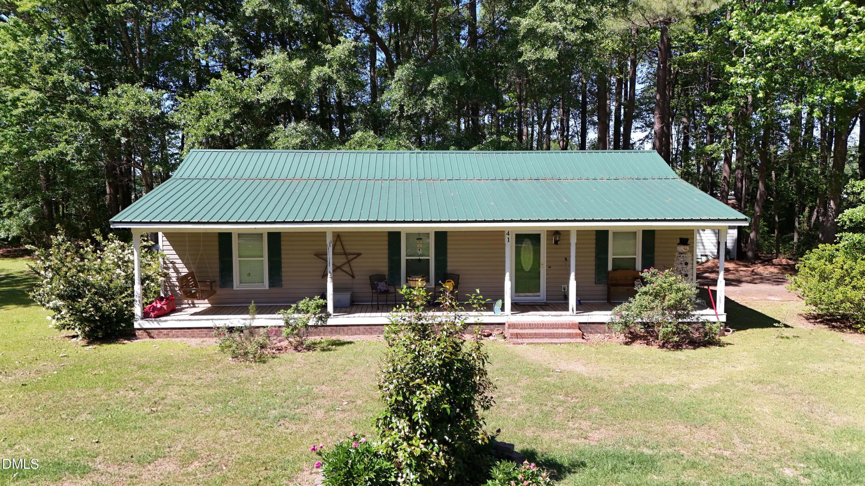main property photo 29