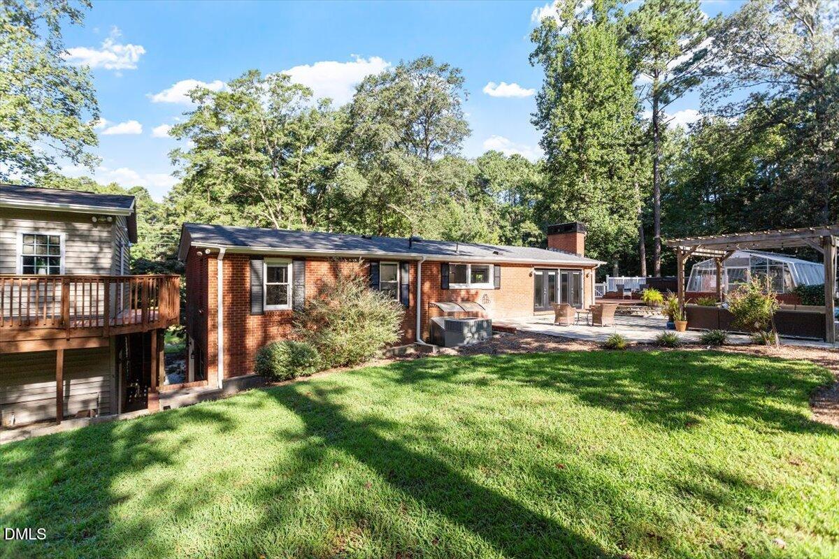 main property photo 5