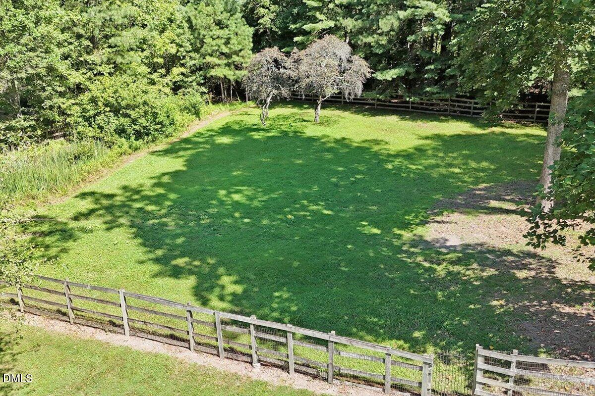 main property photo 50