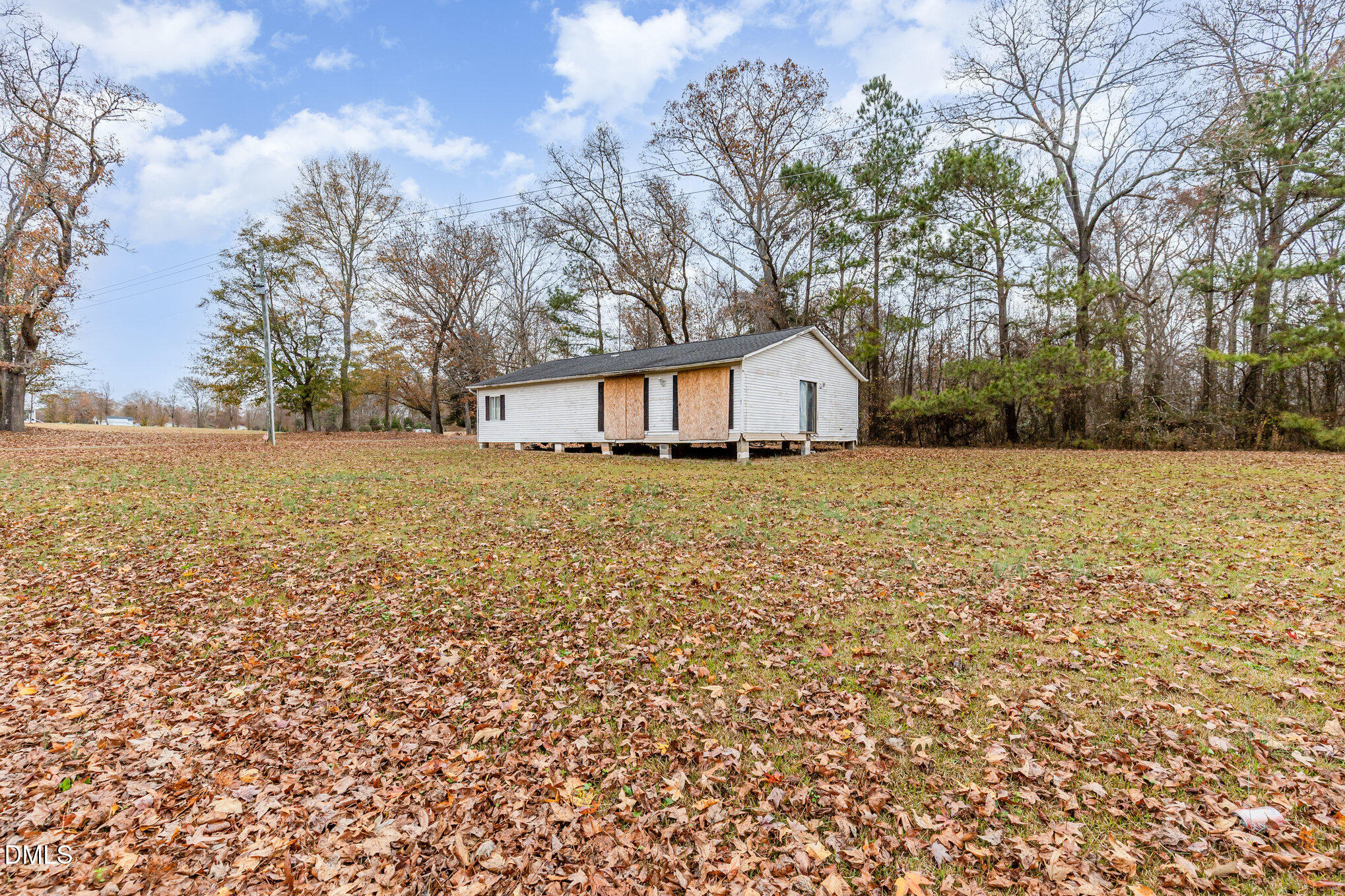 main property photo 31