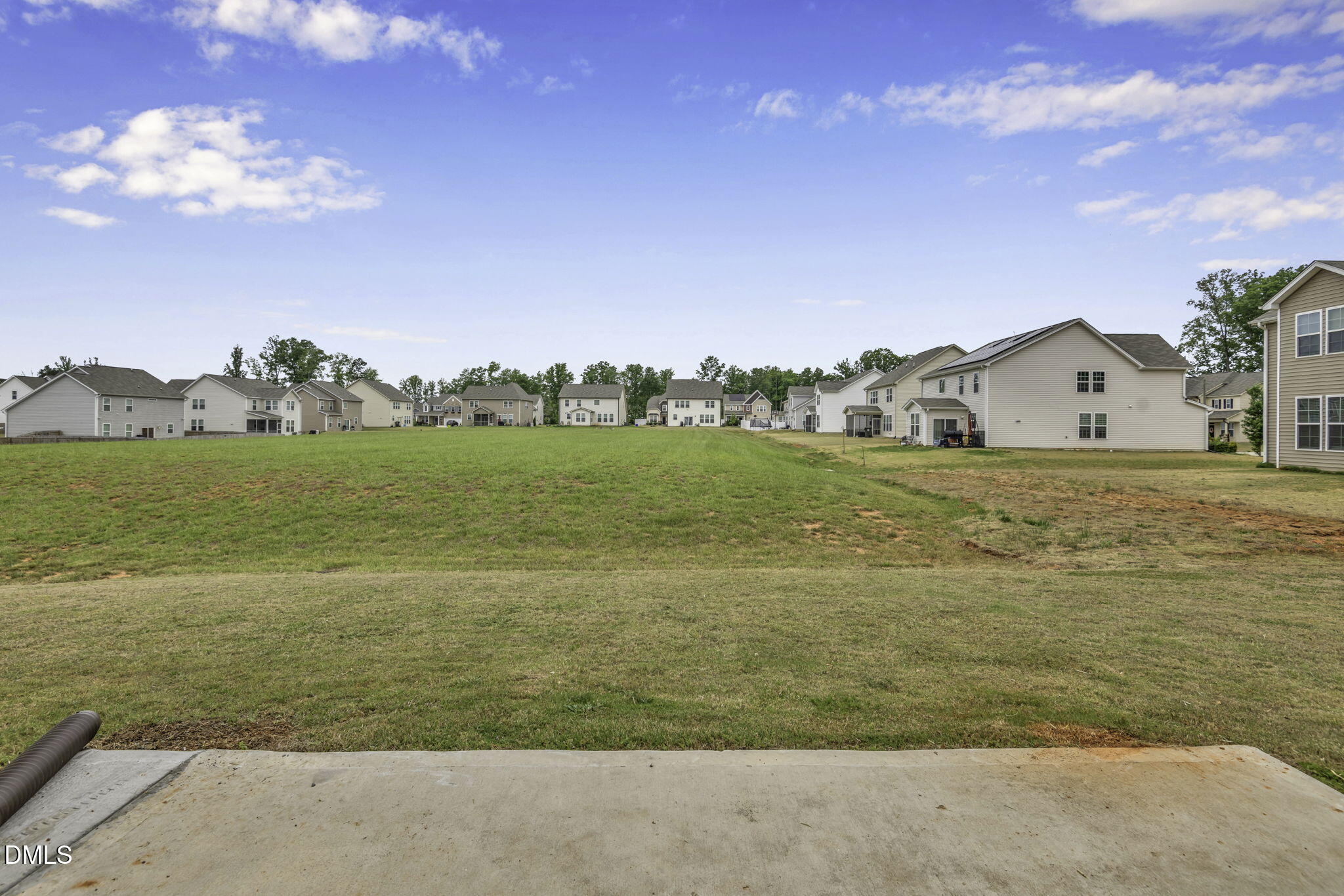 main property photo 50