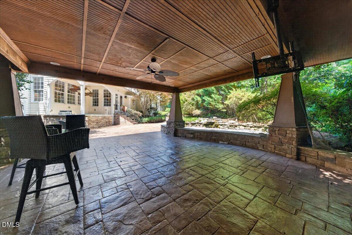 main property photo 74