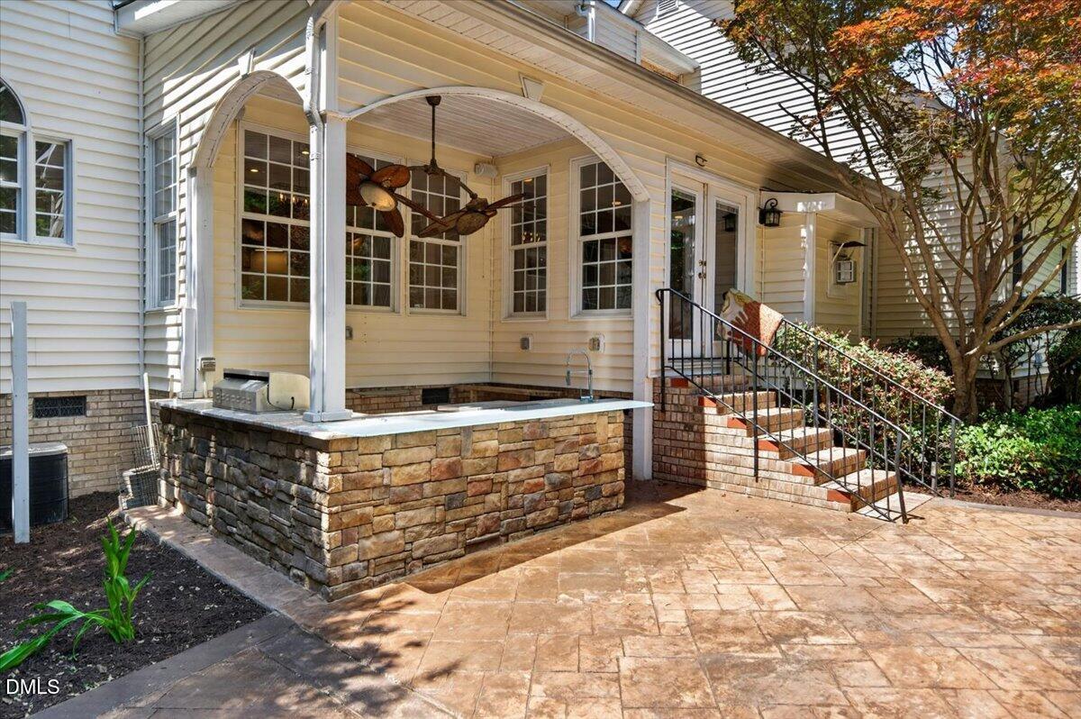 main property photo 75