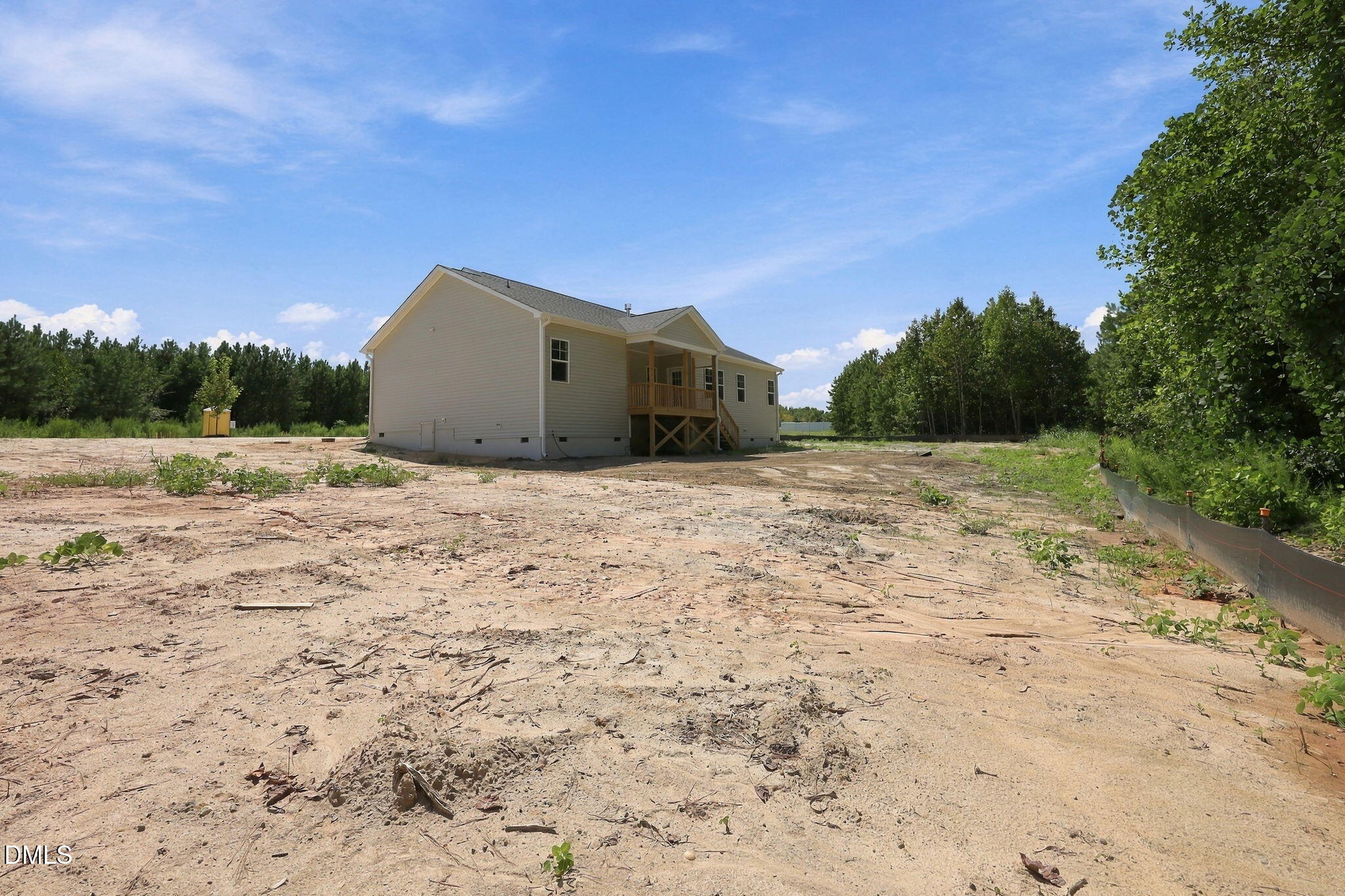 main property photo 33