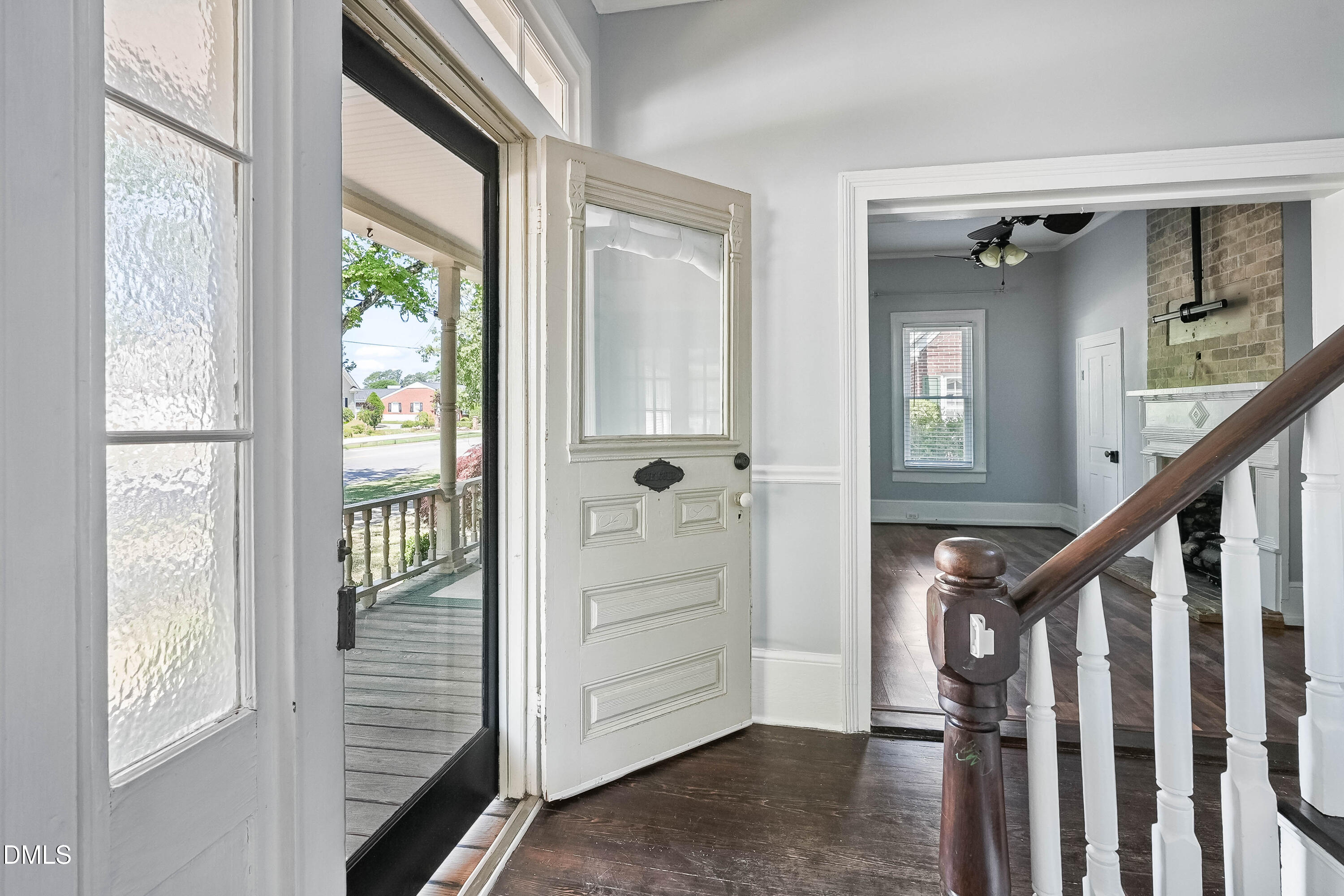 main property photo 10