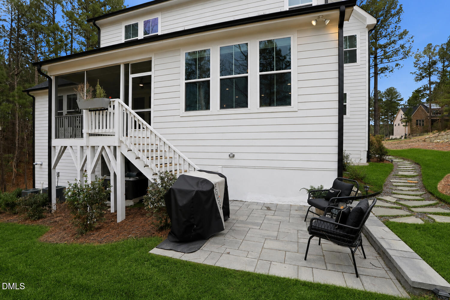 main property photo 29
