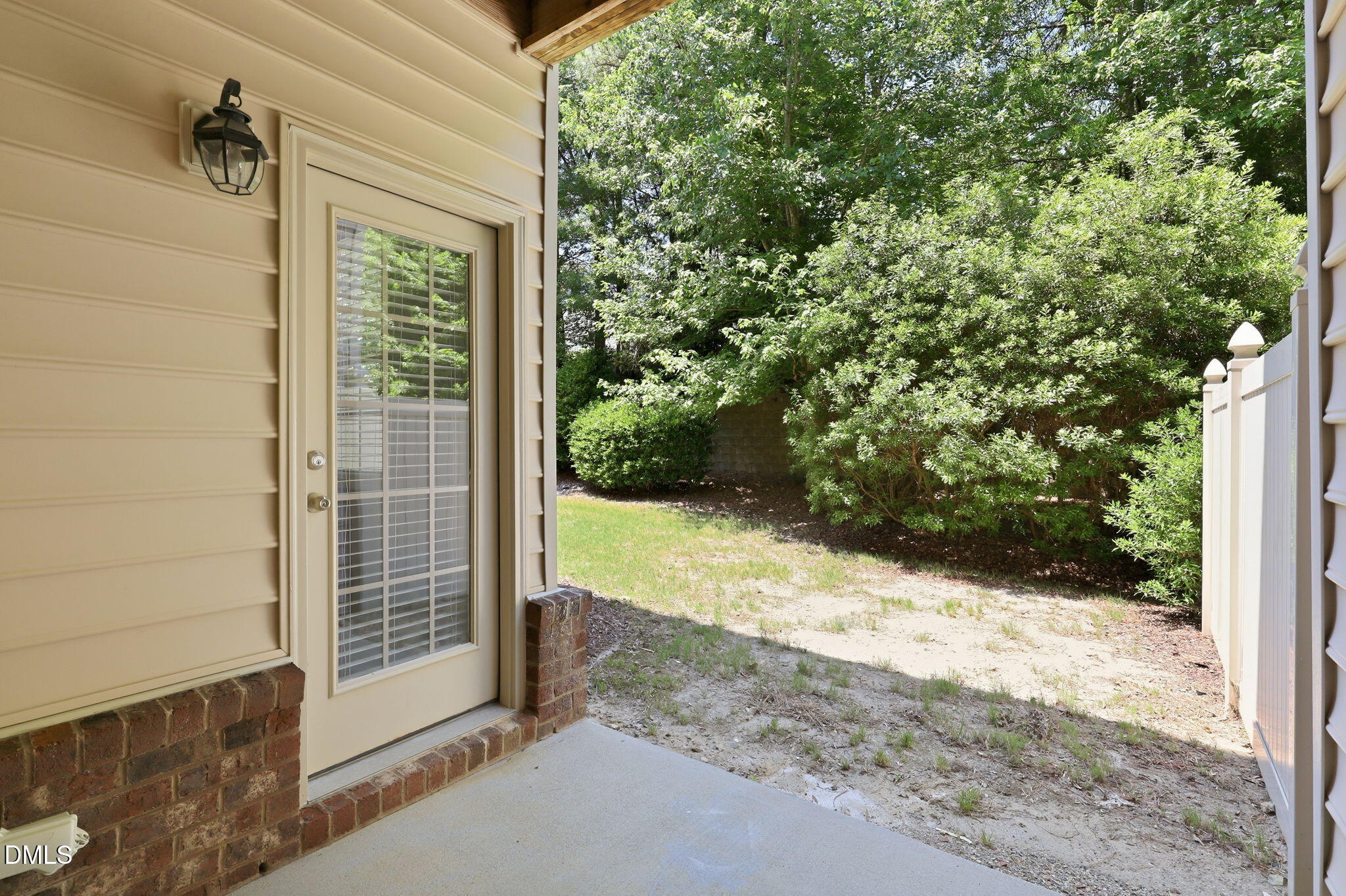 main property photo 53