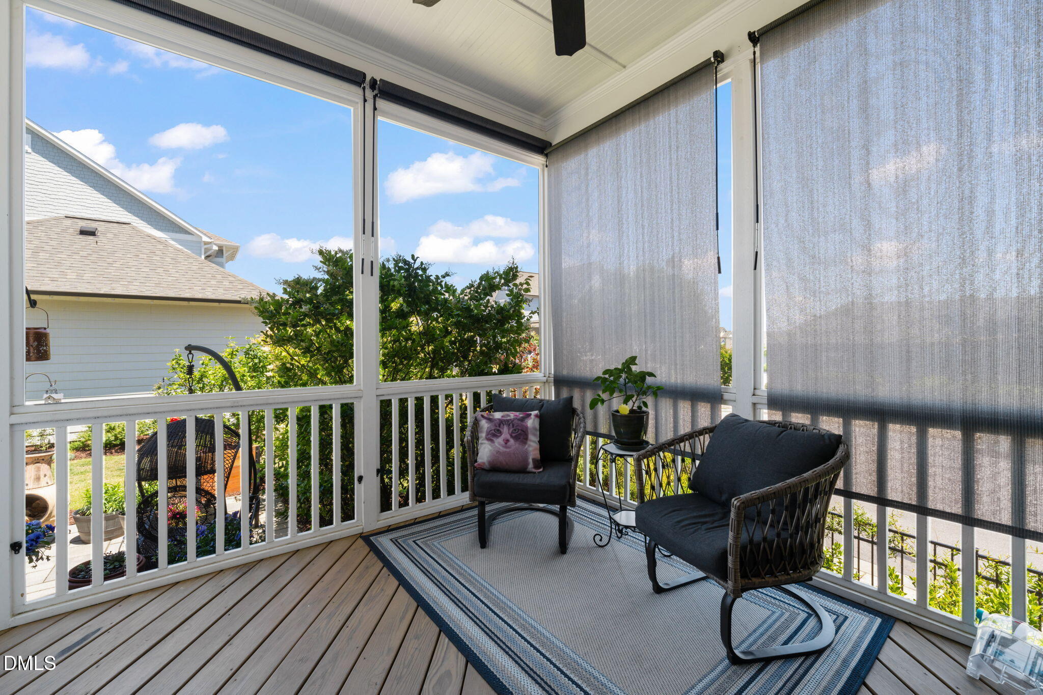 main property photo 32