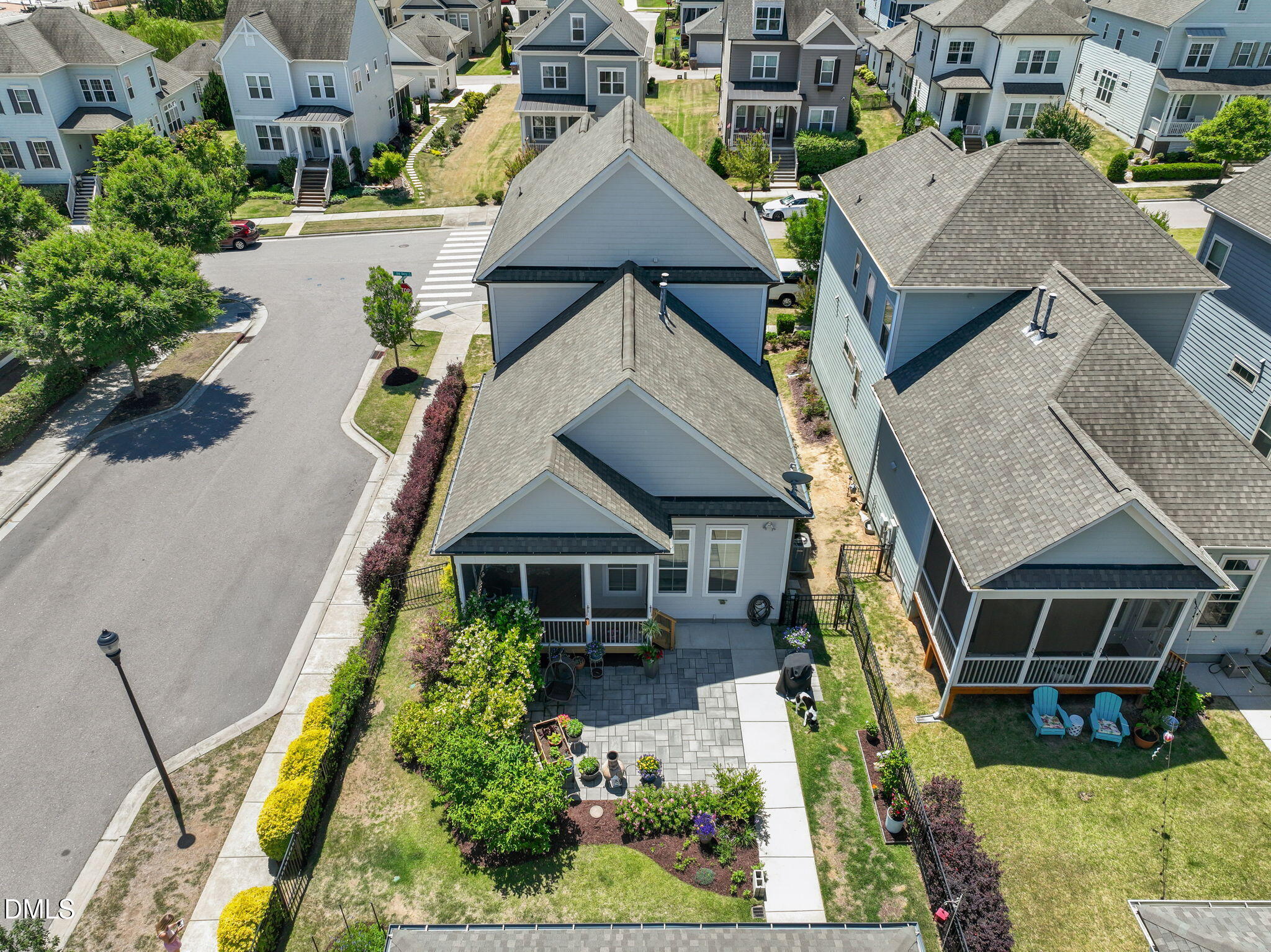 main property photo 42