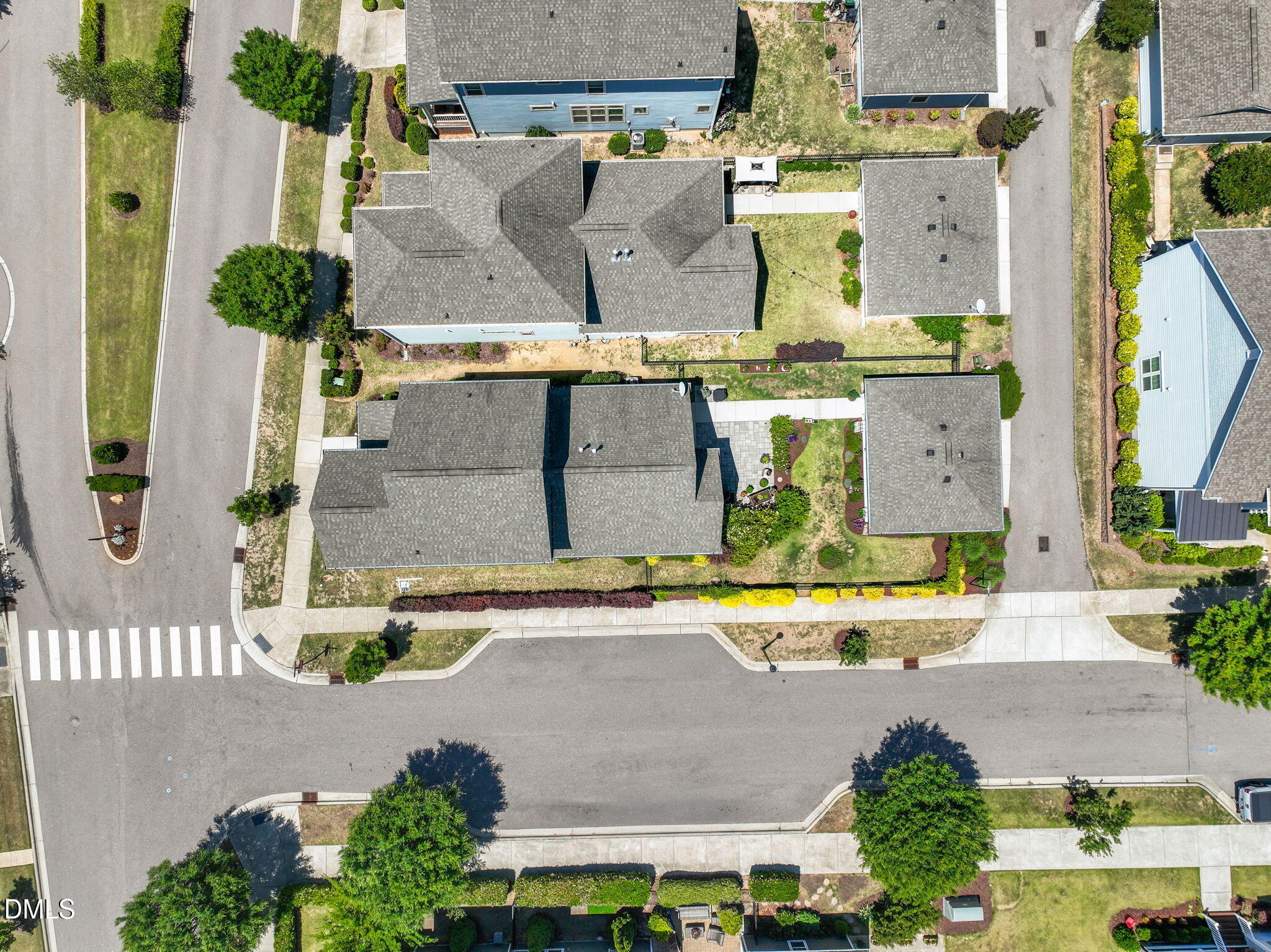main property photo 45