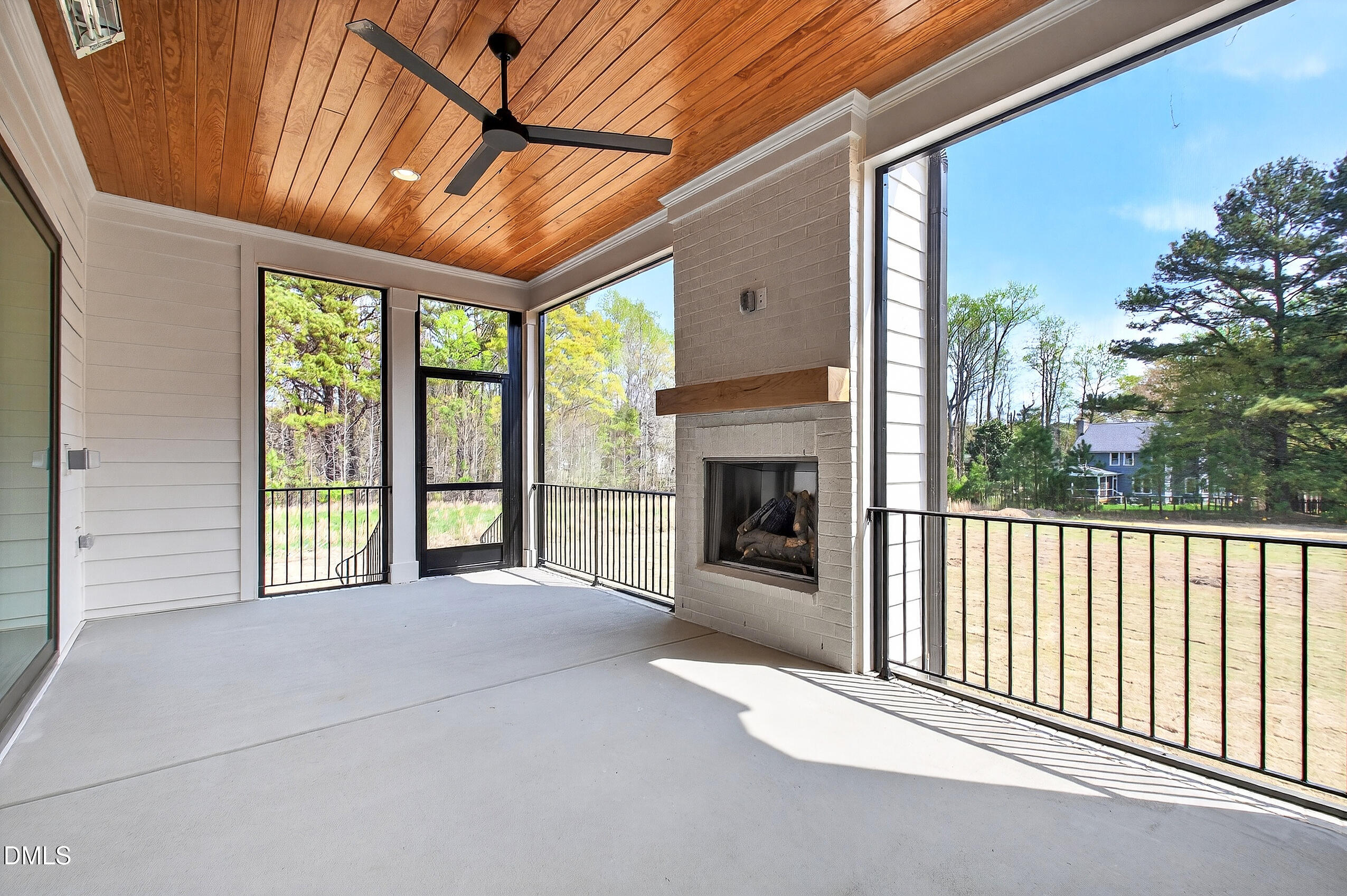 main property photo 48