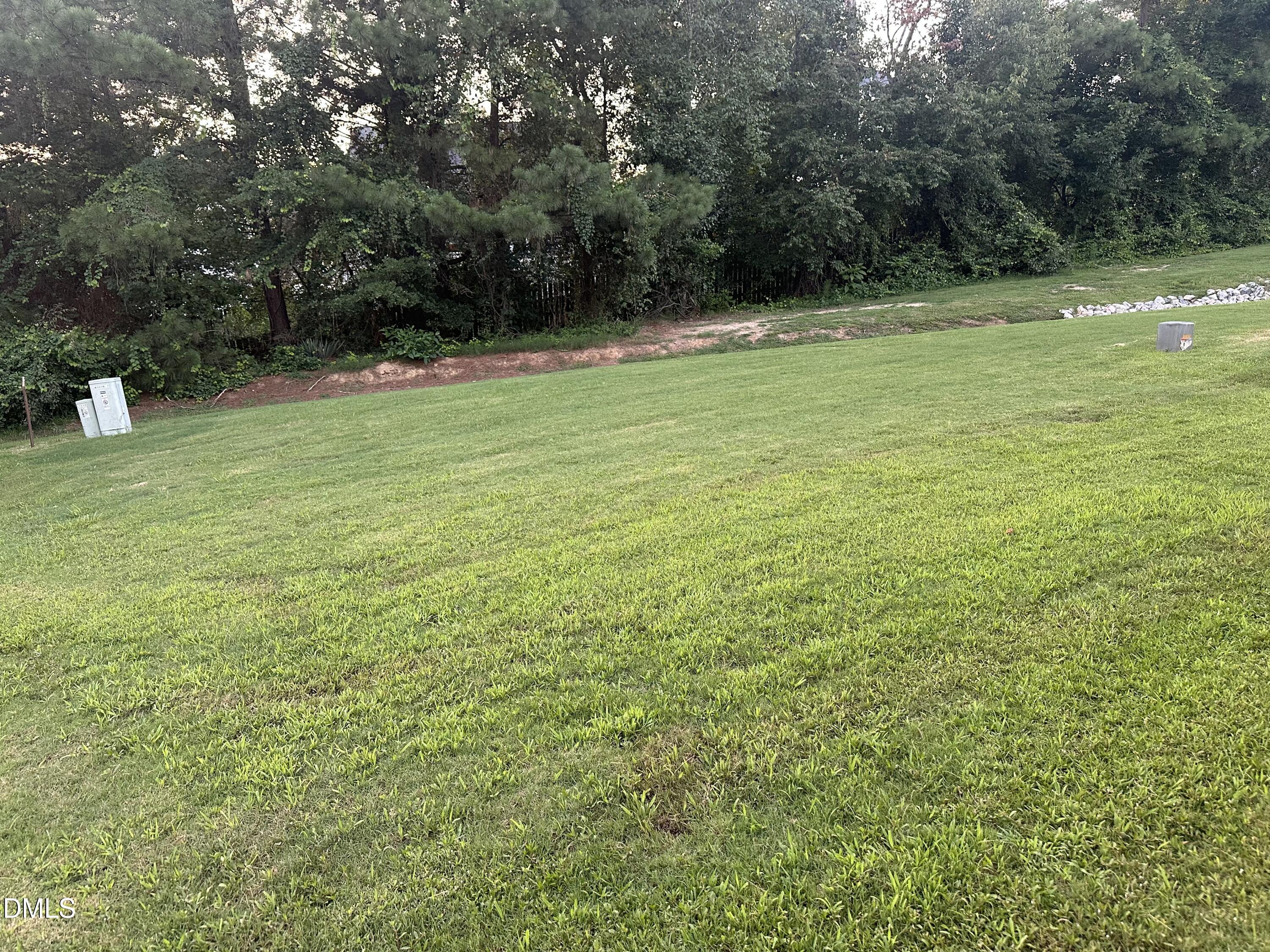 main property photo 24