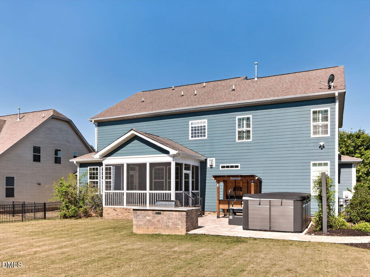 main property photo 49