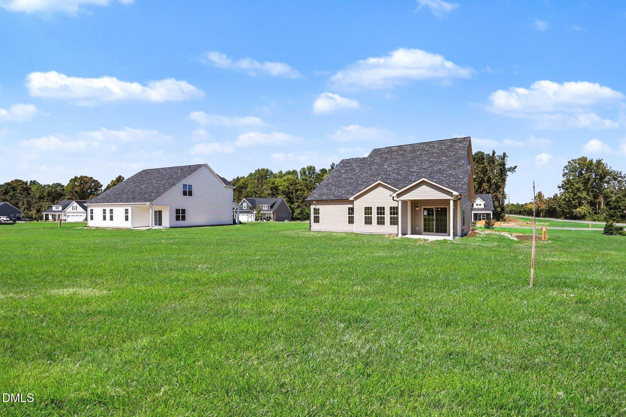 main property photo 30