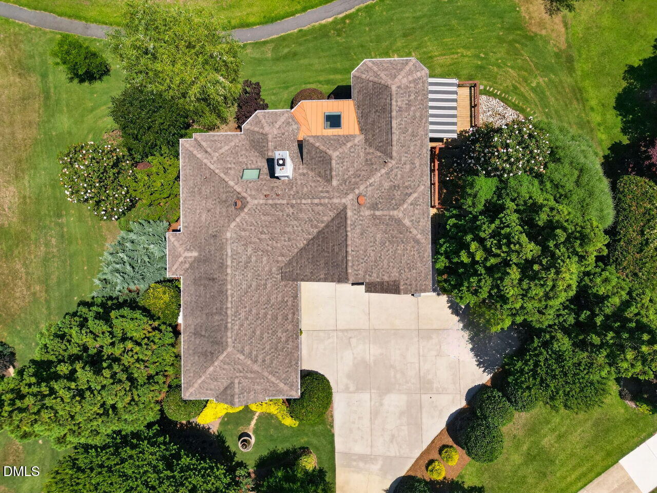 main property photo 56