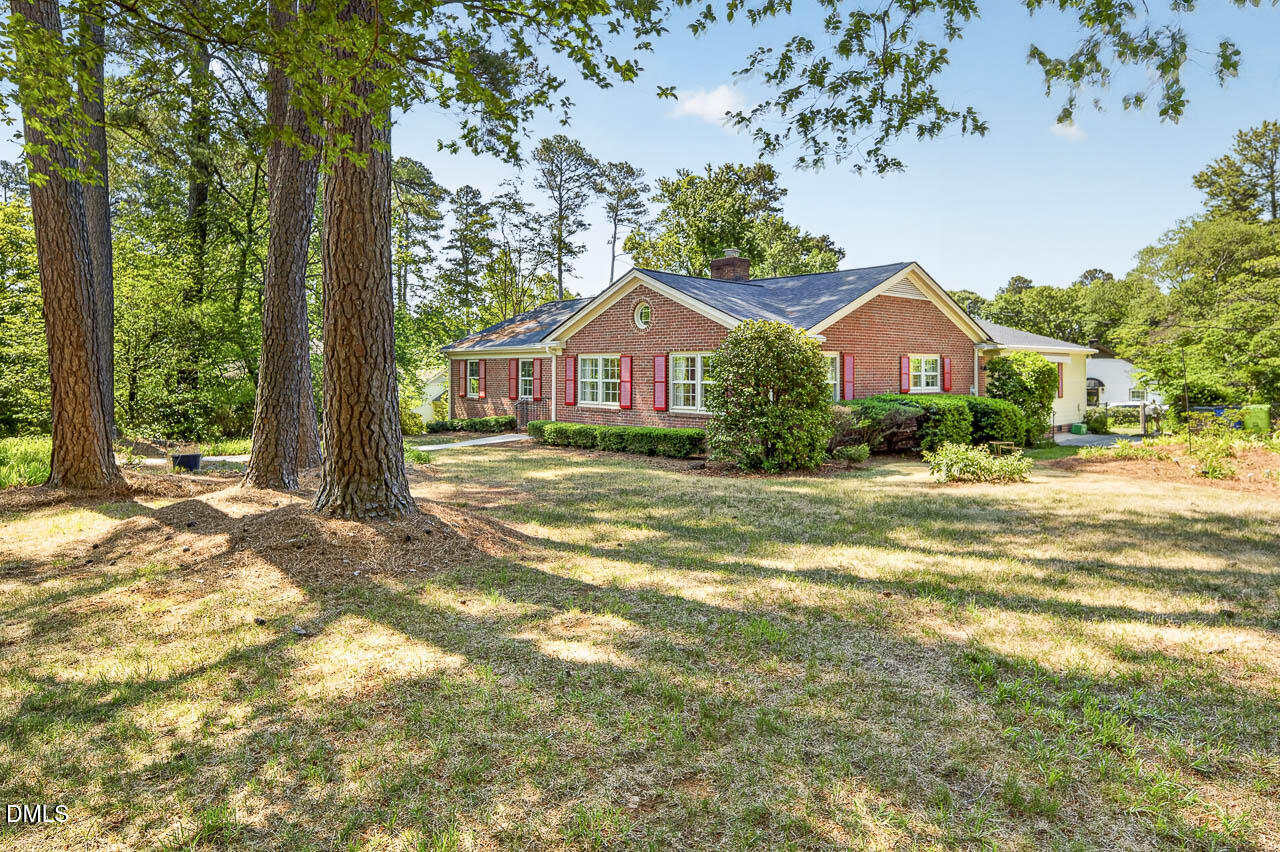 main property photo 46