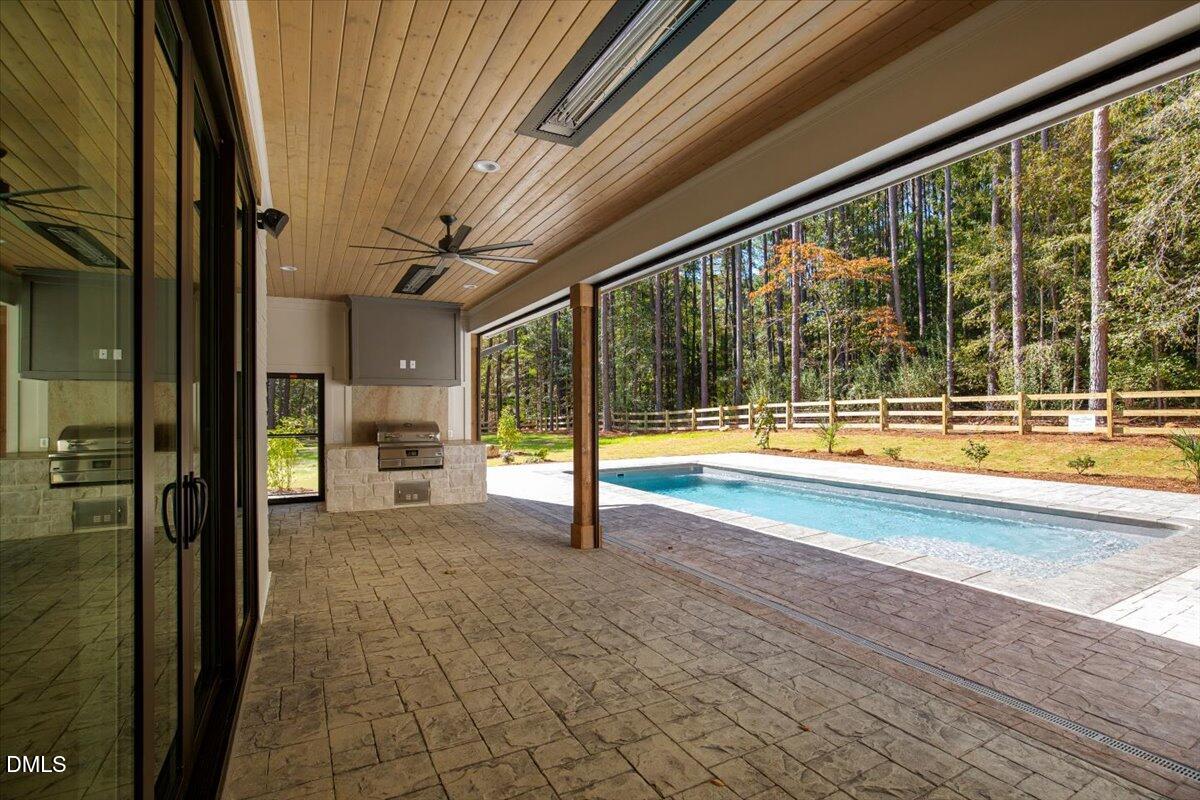 main property photo 58