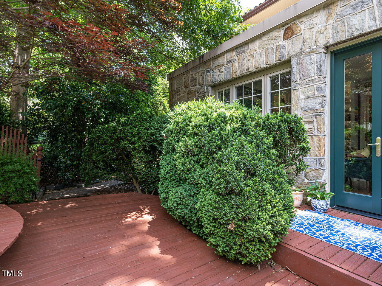 main property photo 46