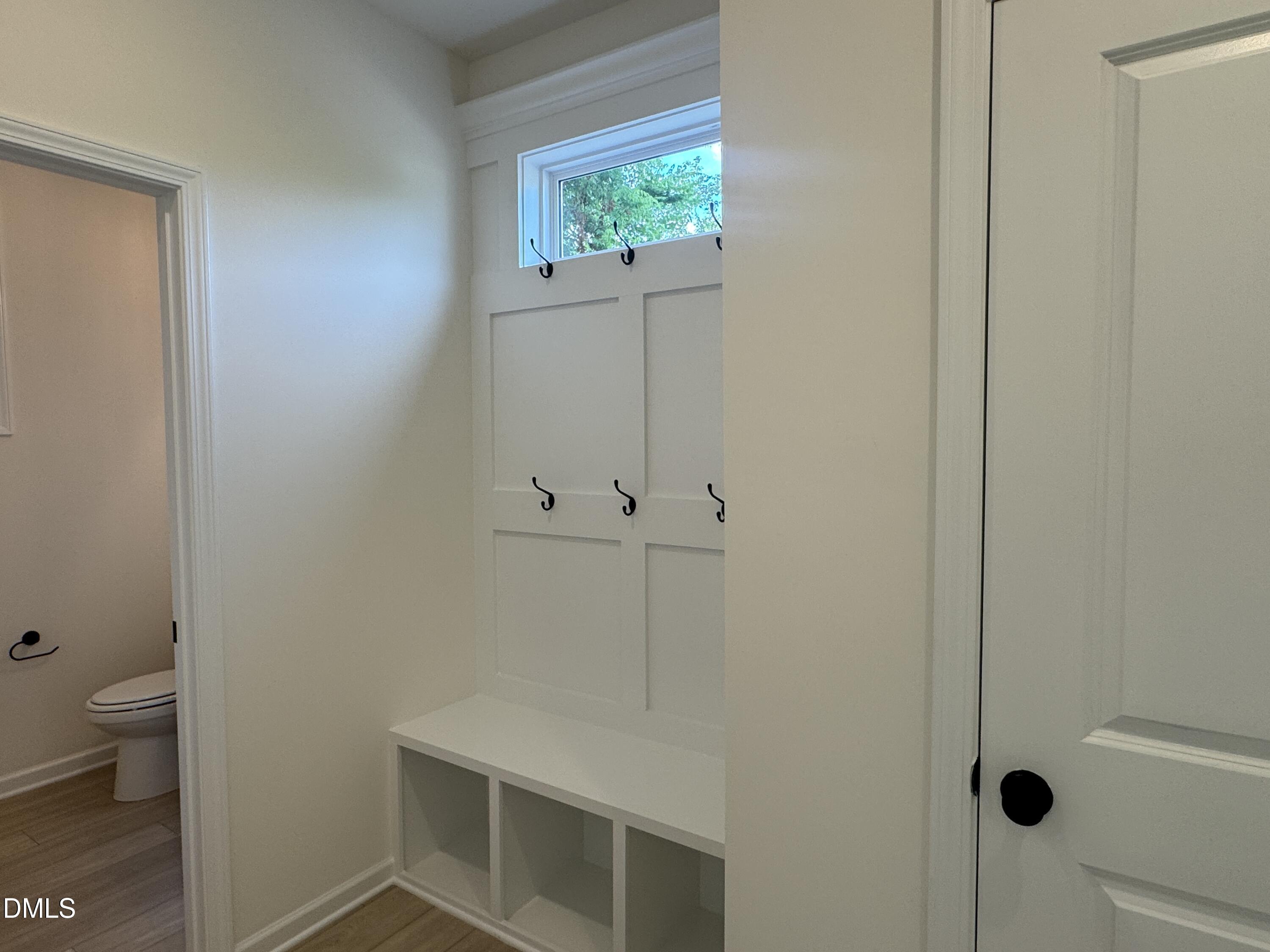 main property photo 9