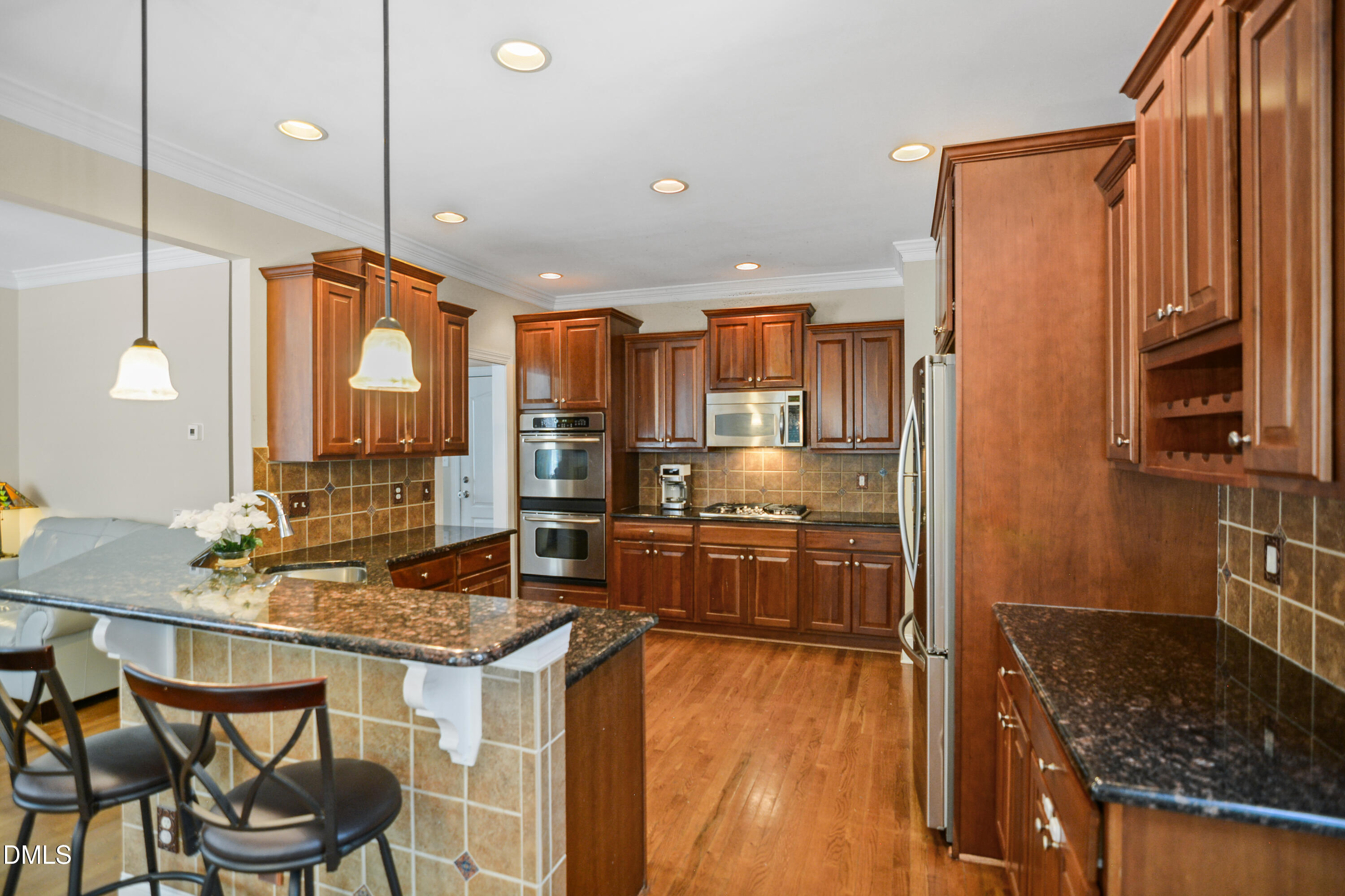 main property photo 15