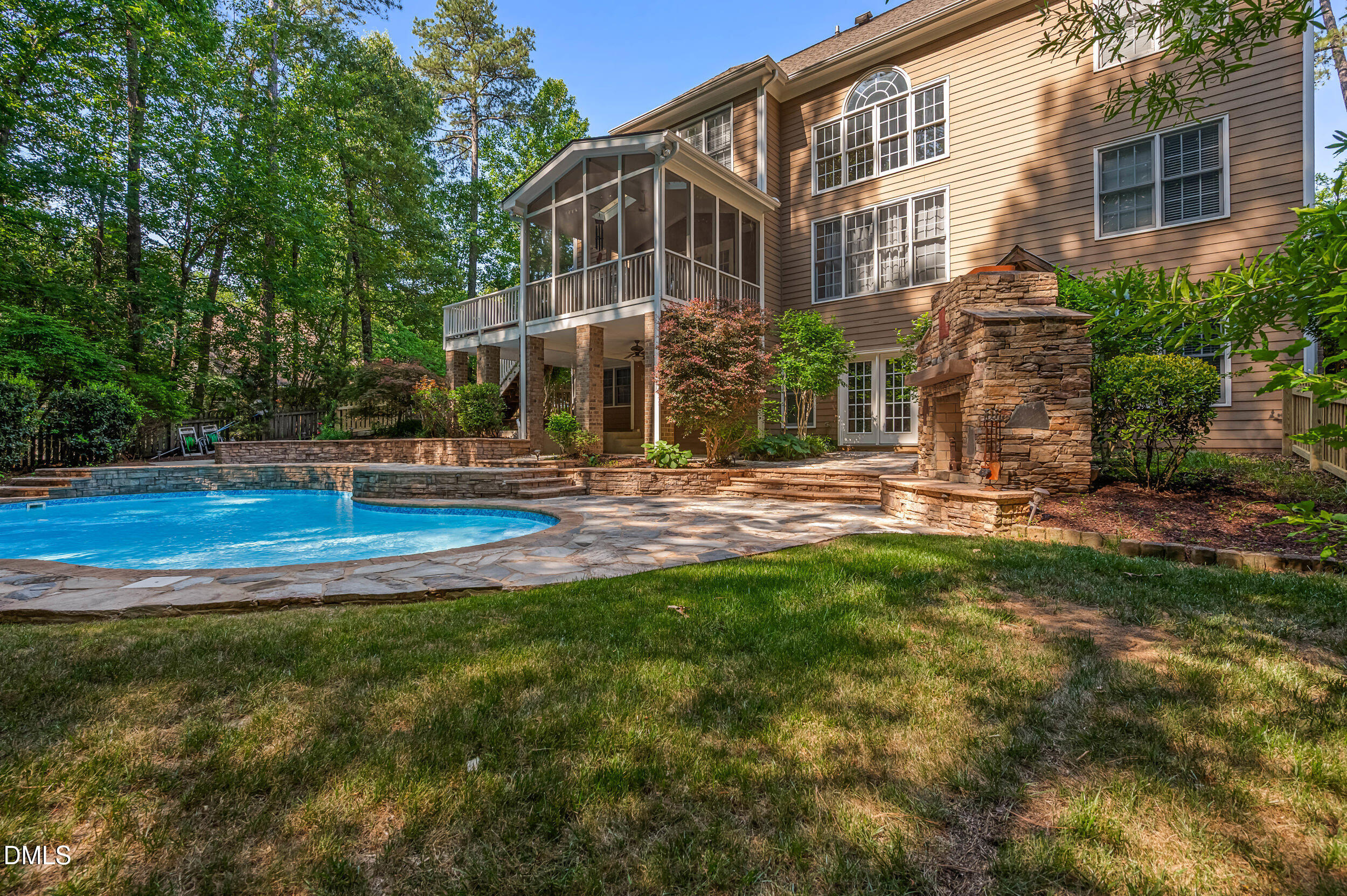 main property photo 58