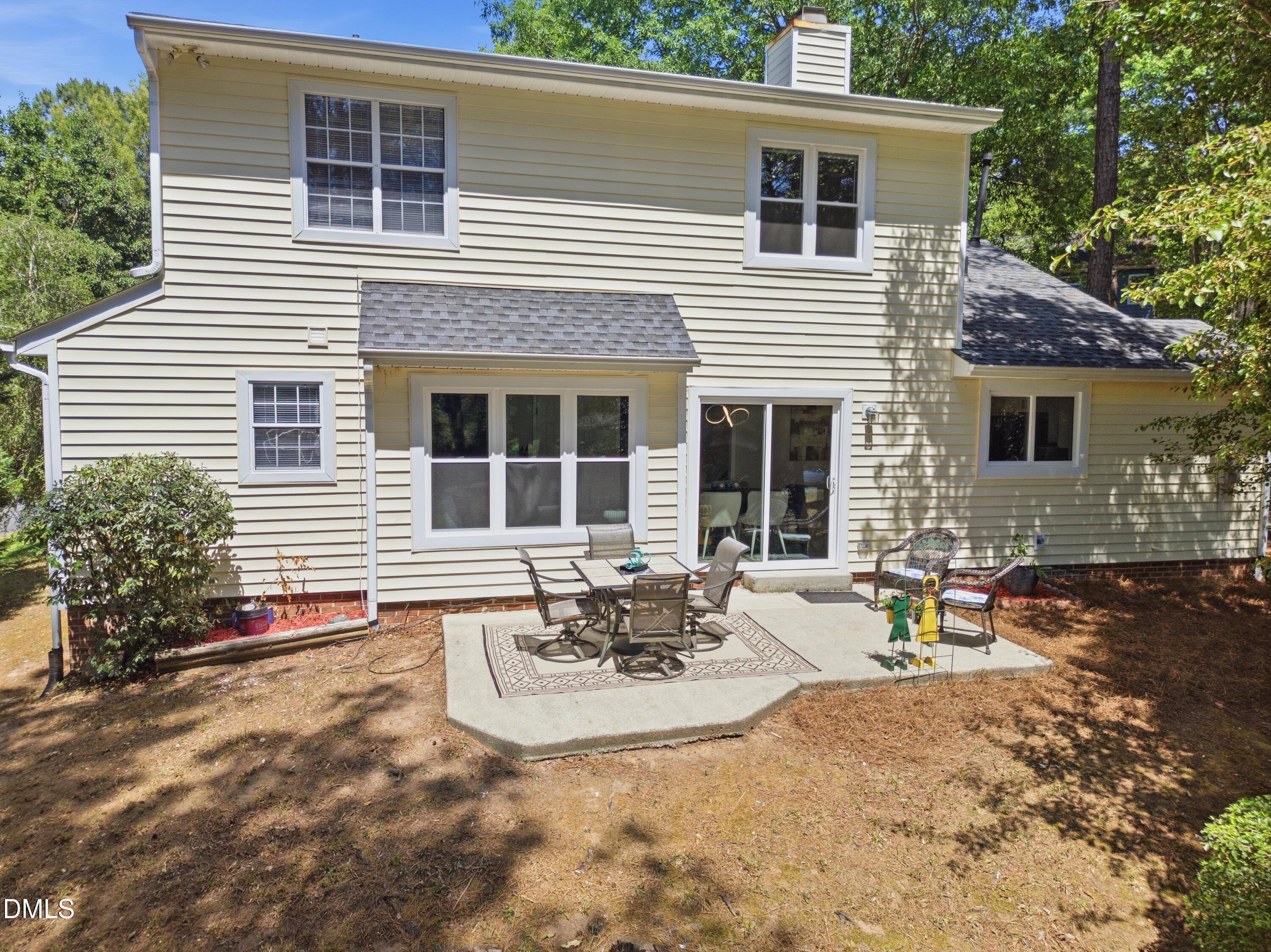 main property photo 25