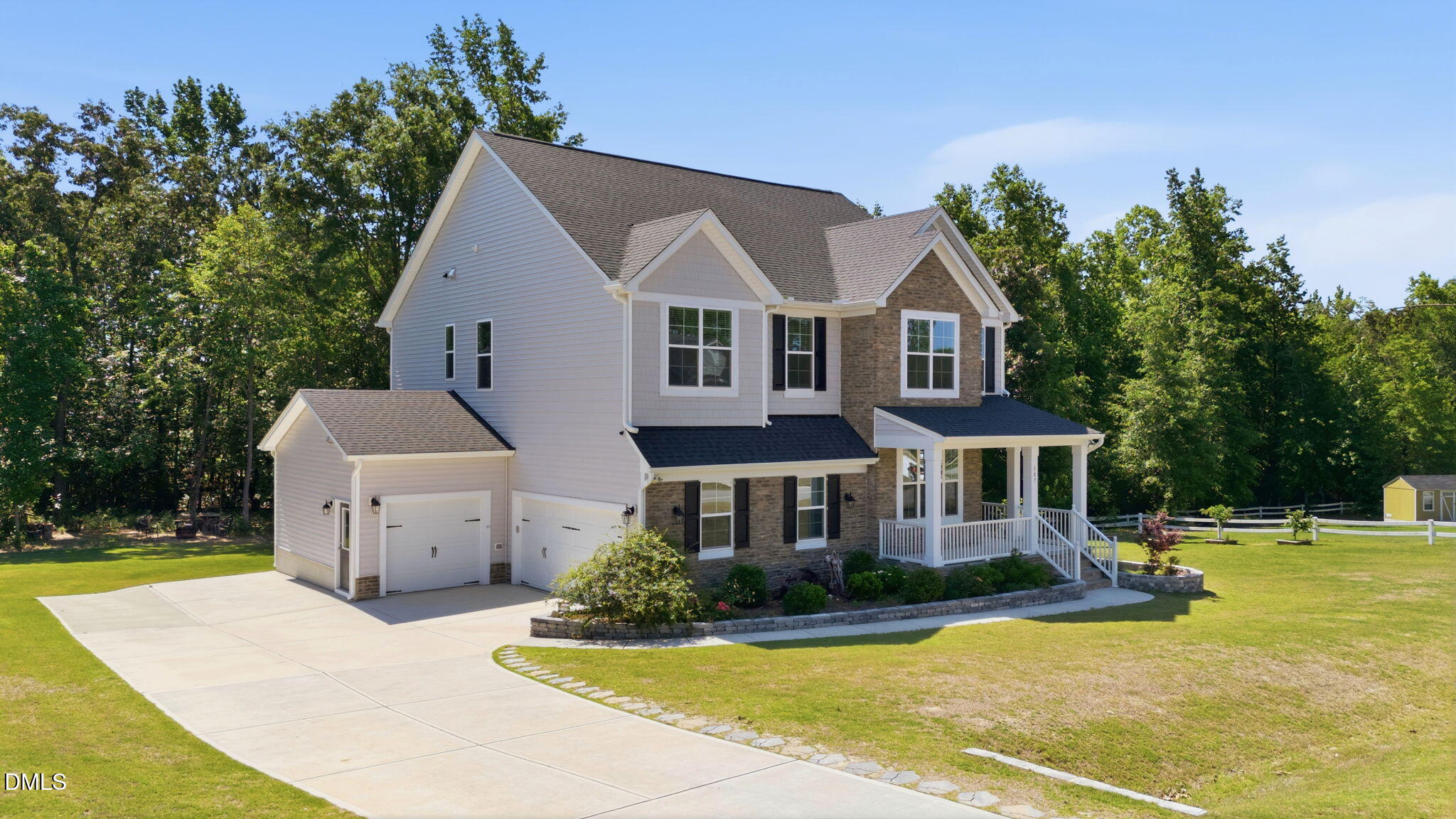 main property photo 2