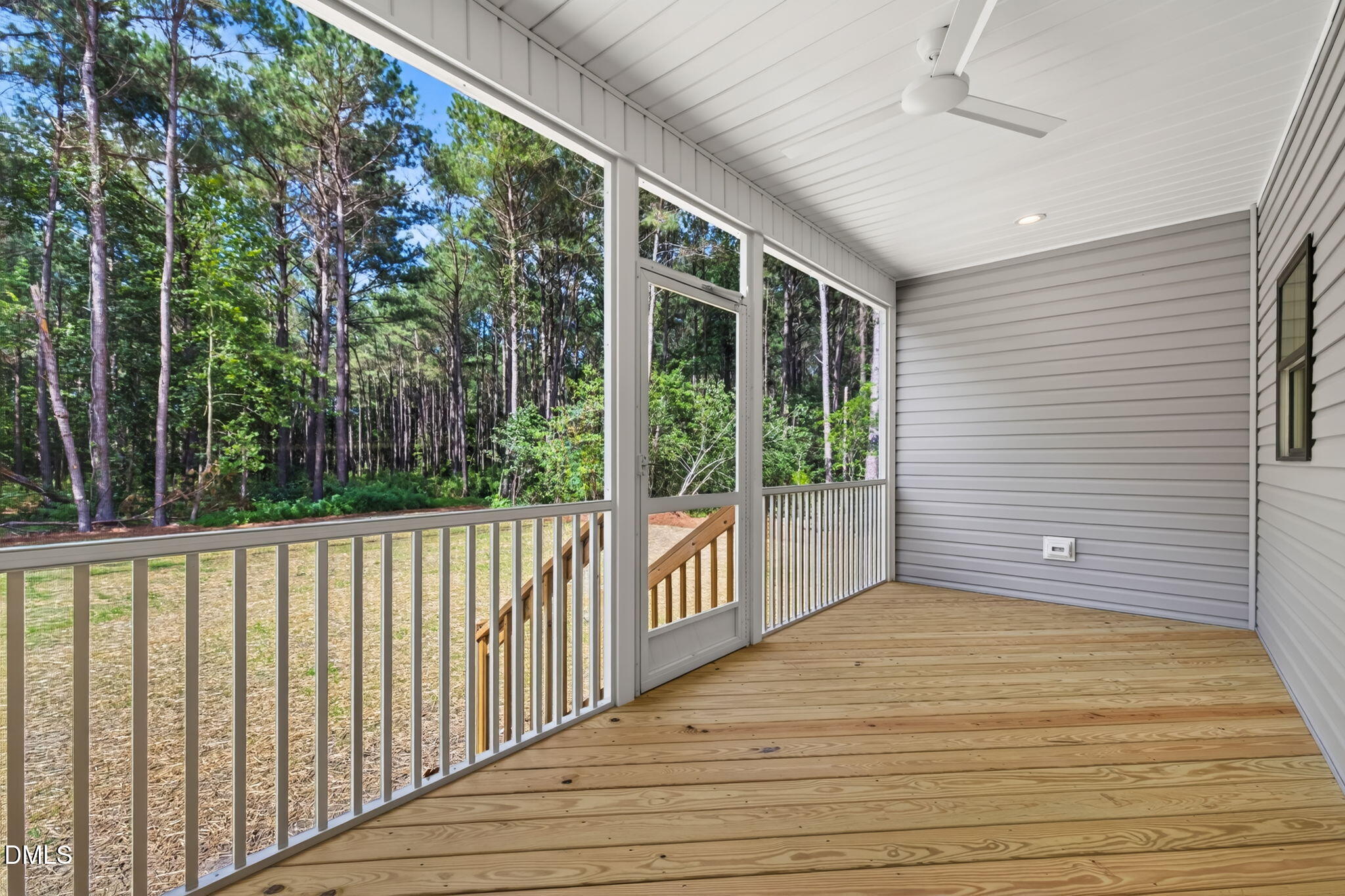 main property photo 40