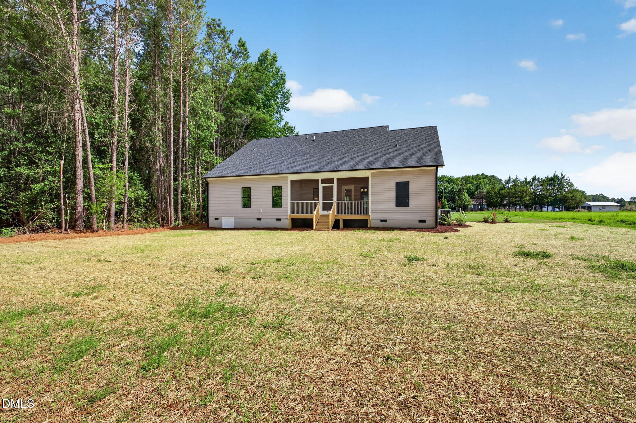 main property photo 44