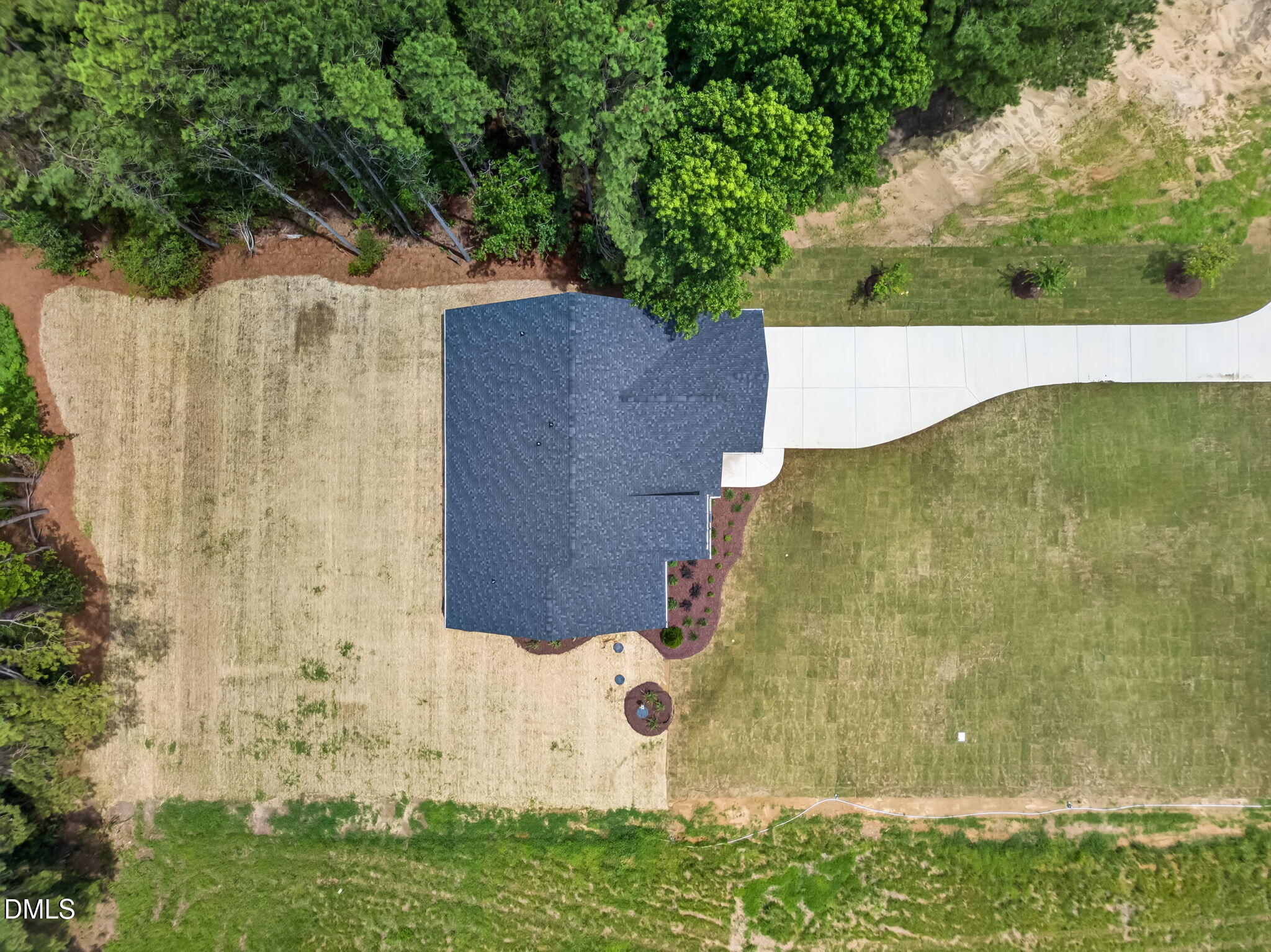 main property photo 48