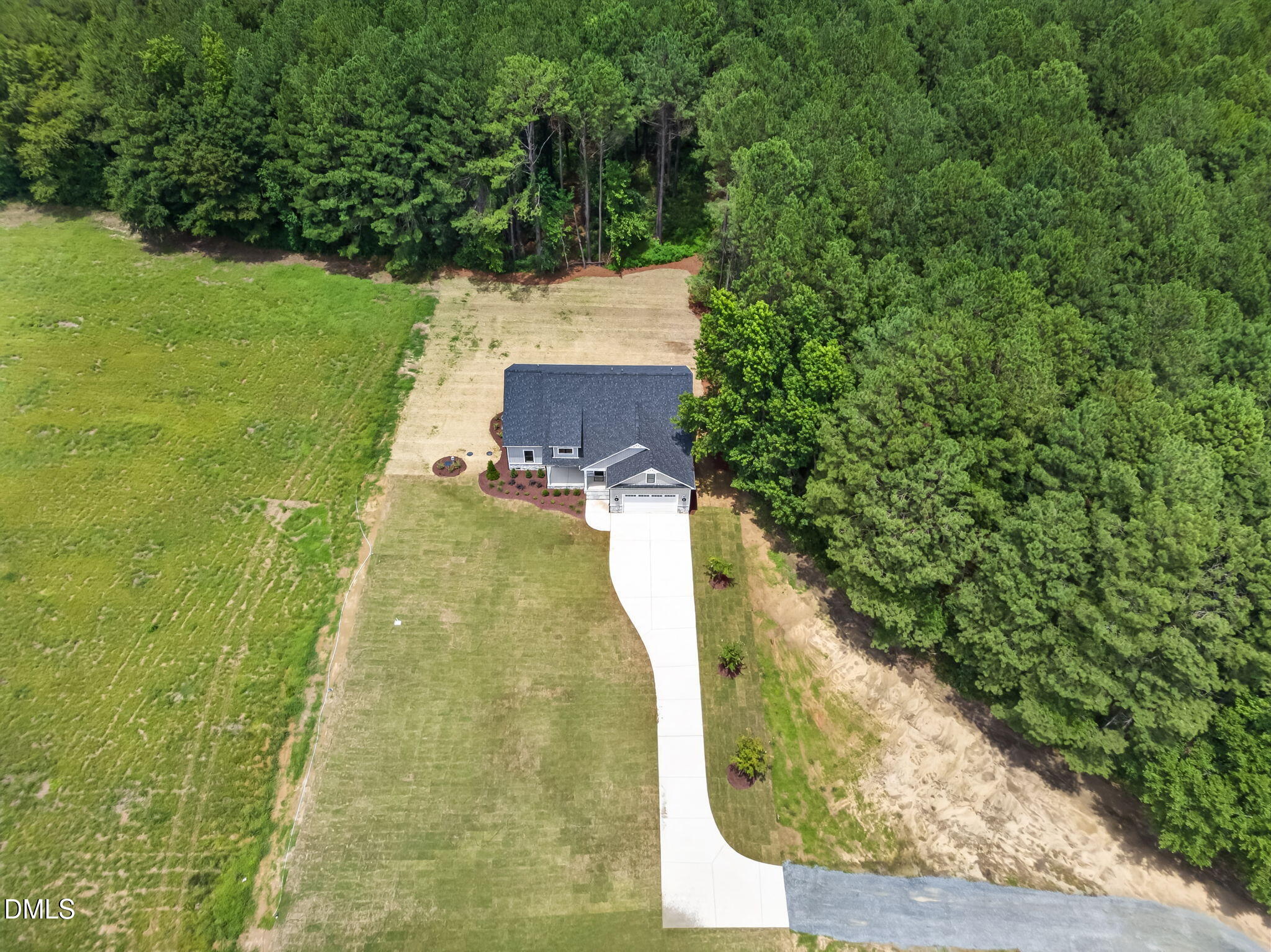main property photo 49