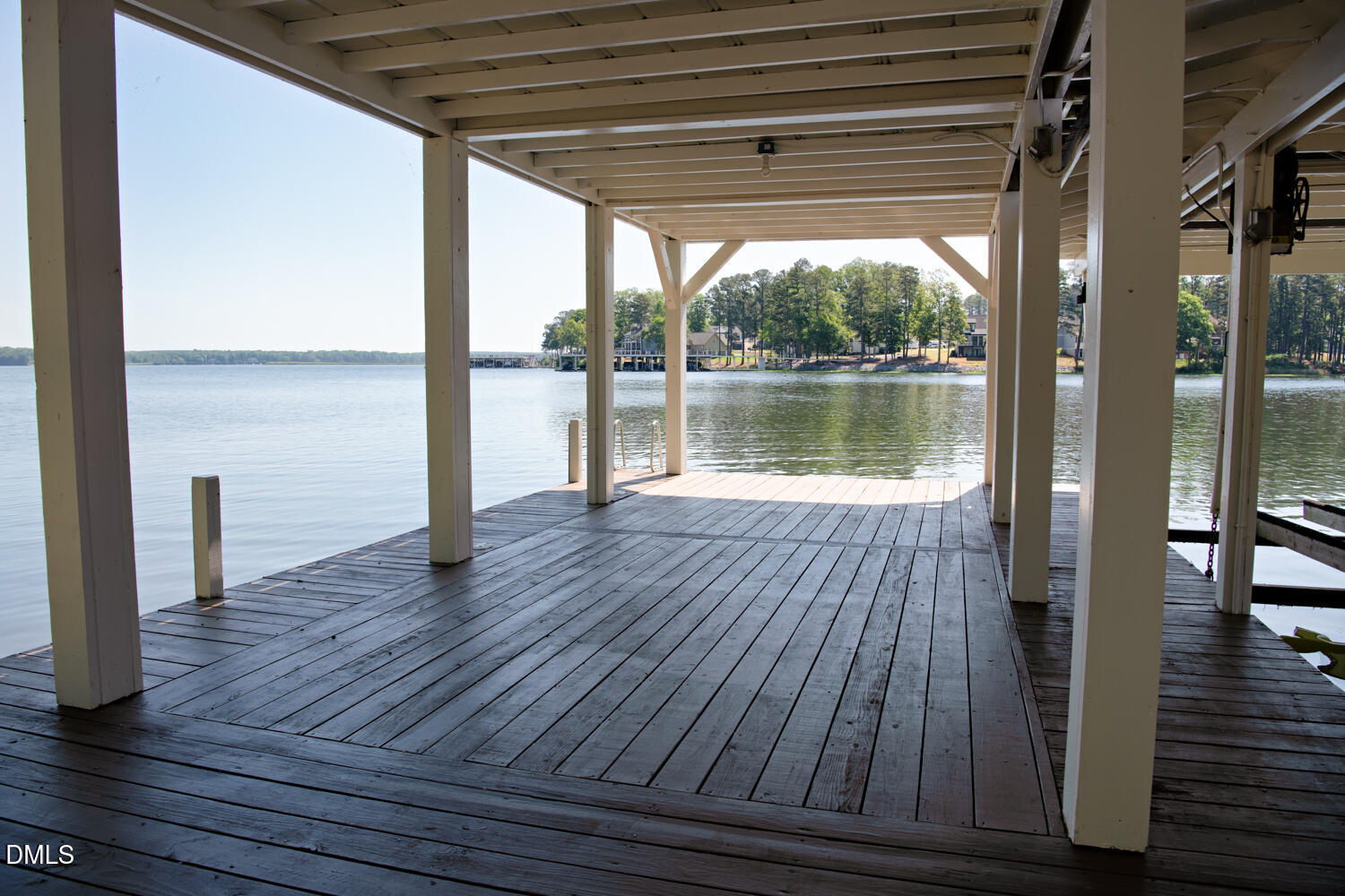 main property photo 32